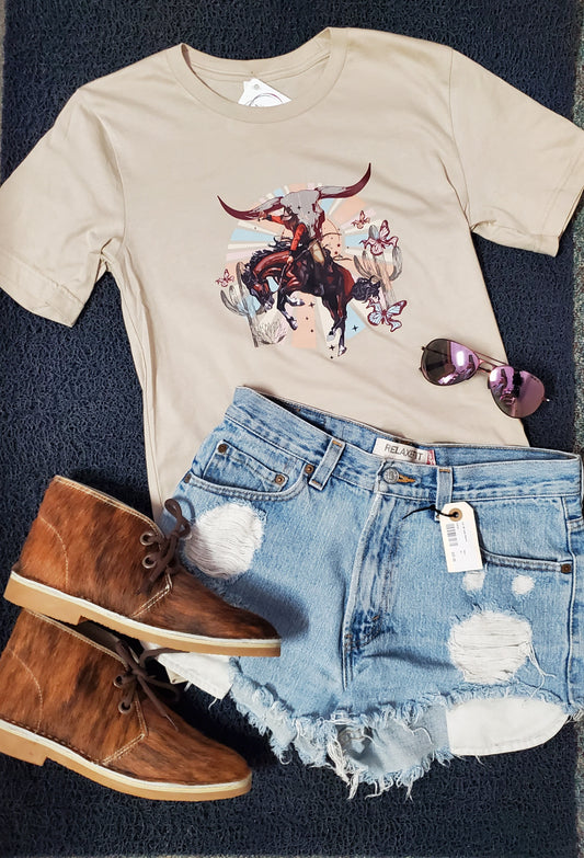Wild Bronc Bustin' T-shirt - tan