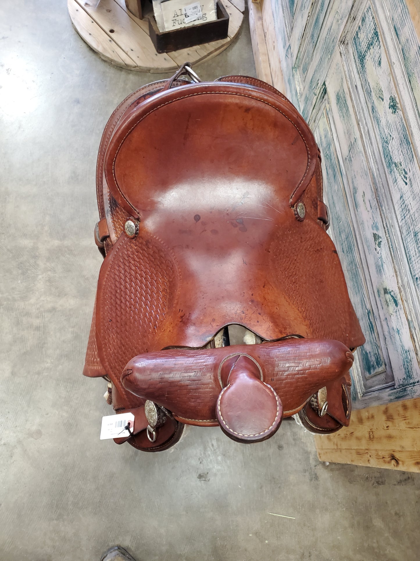 Western Rawhide trail Saddle