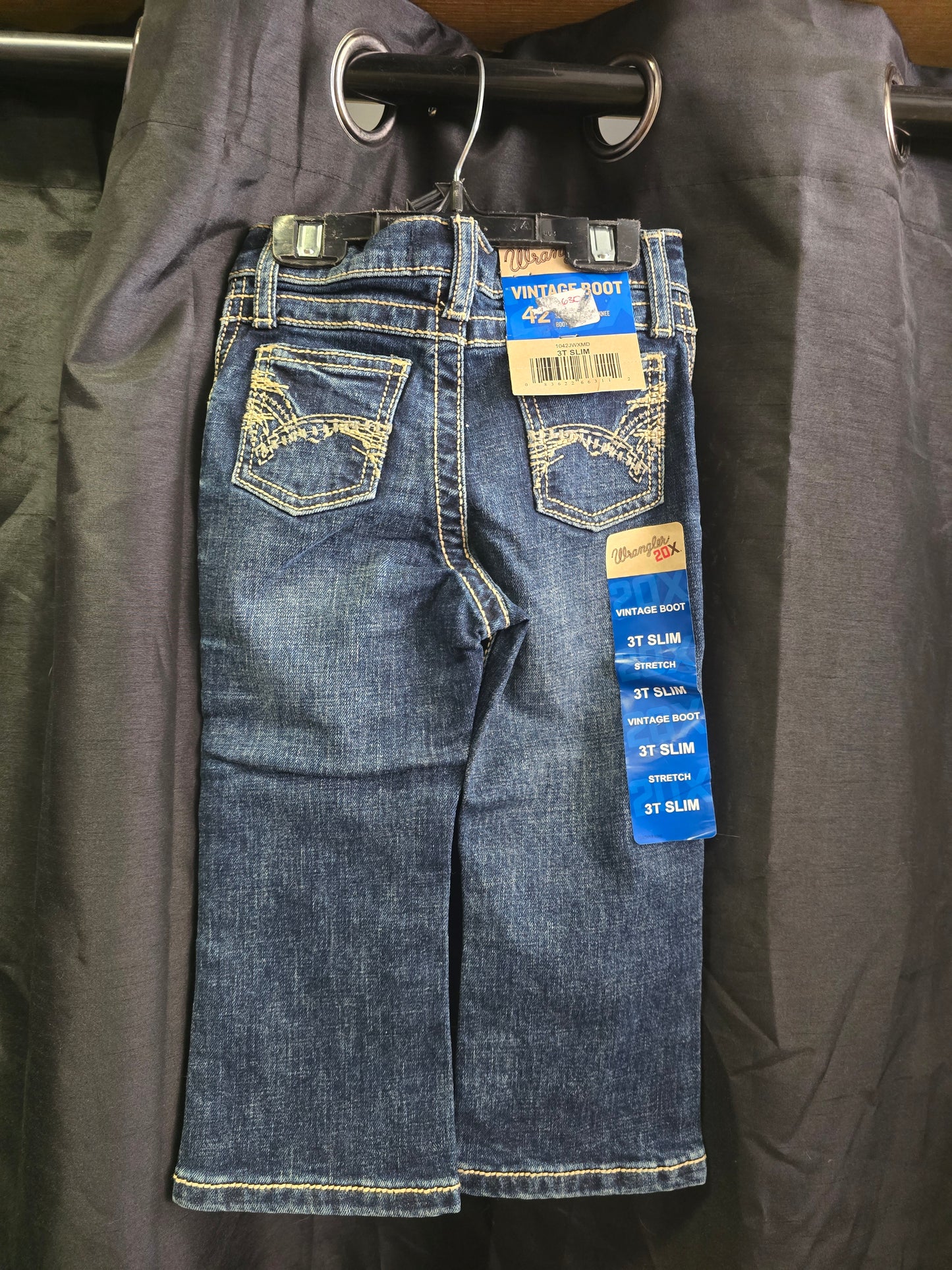 20 X Wrangler Jeans