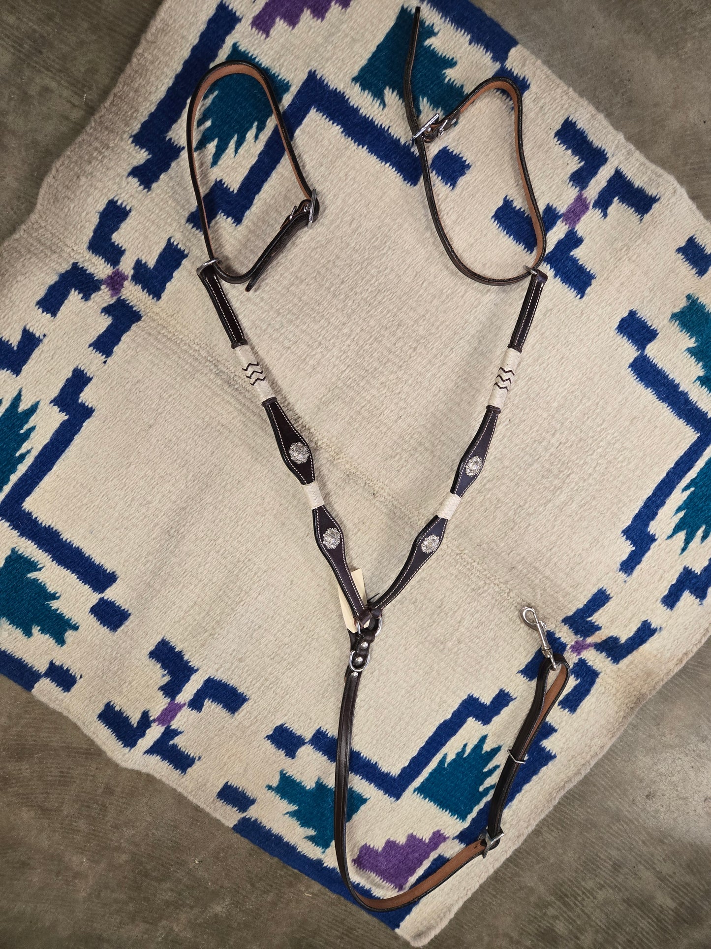 NEW Scalloped-Concho Breast Collar