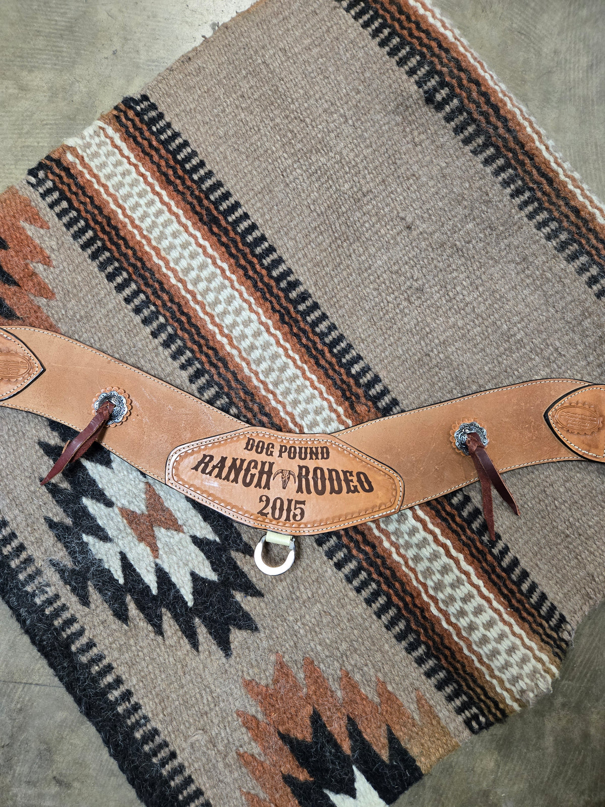 Trophy Breast-Pulling Collar