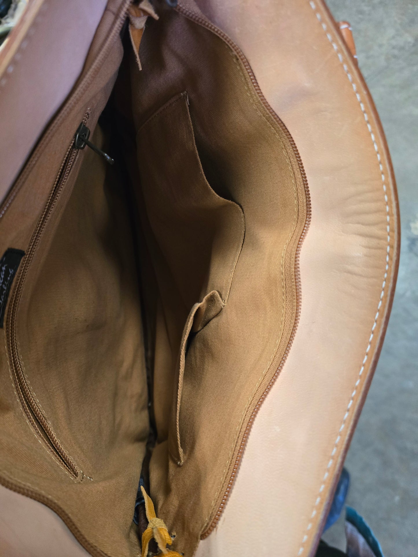 Hide On Purse/ Fringe