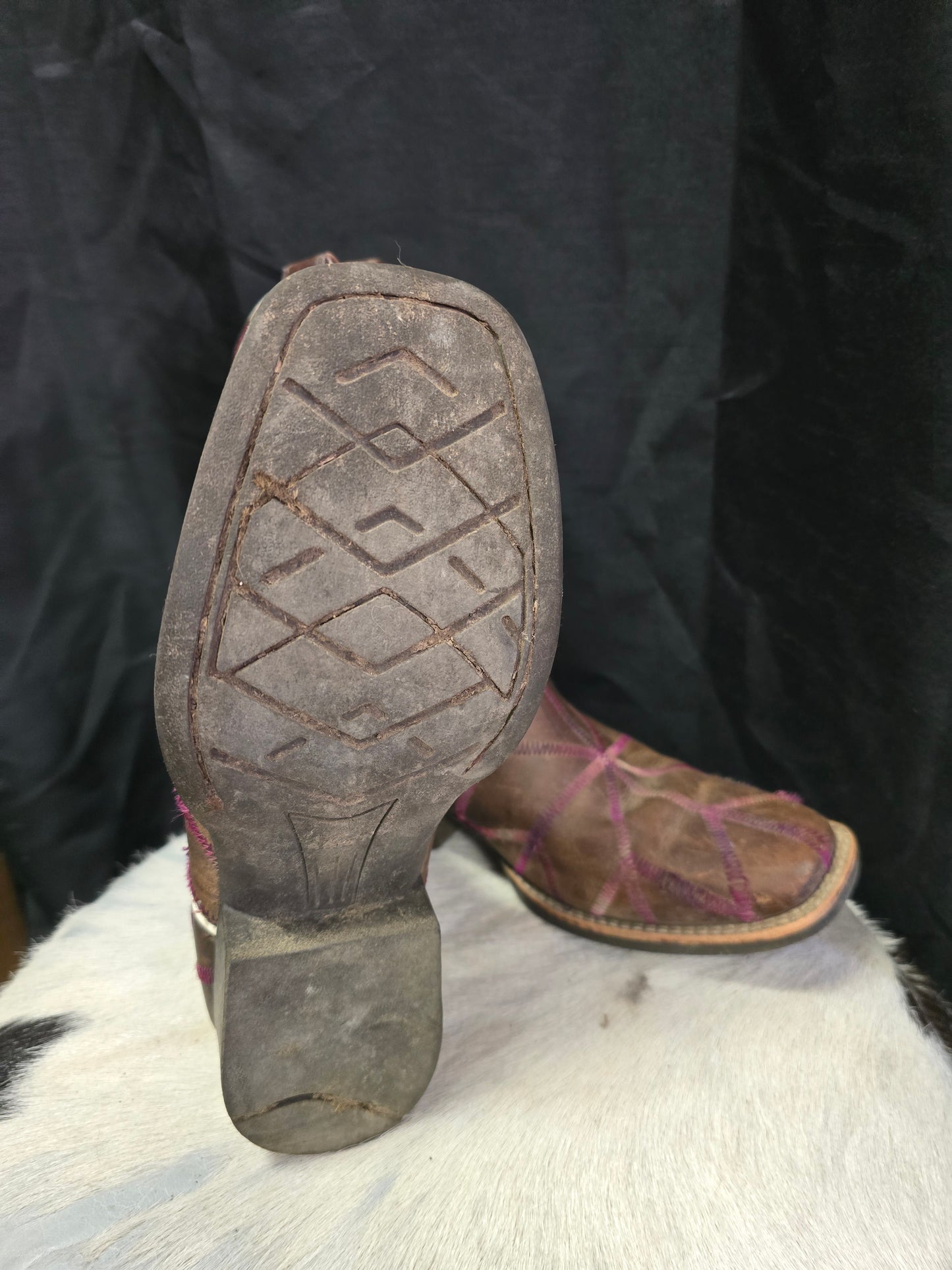 Youth Burg. Top Stitch Detail Boot