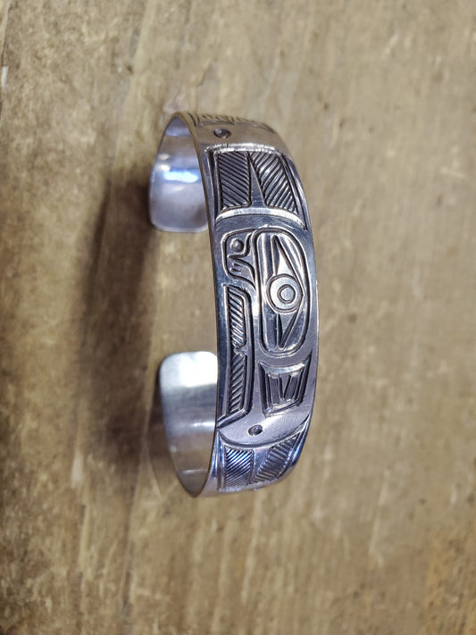 Silver Cuff/Costal Indig. Carving              Silver/Signed