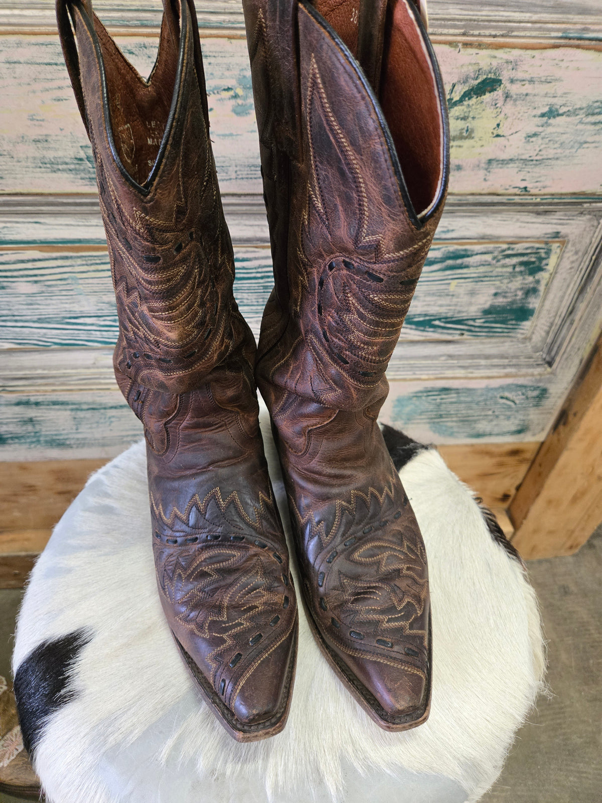 Pointed ToeDan Post Boot Buckstitch