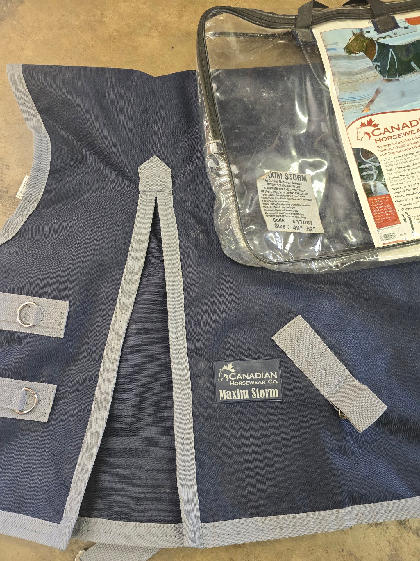 NEW Navy Insulated Rain Sheet (76)