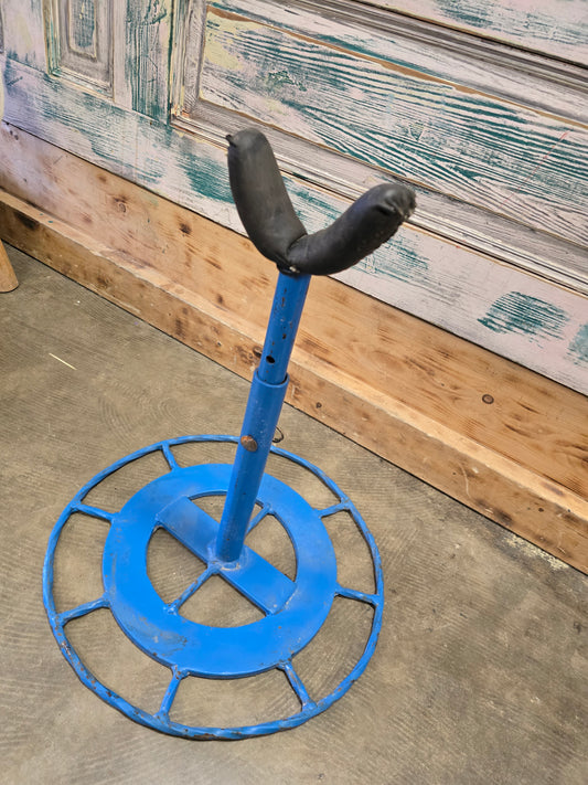 Blue Farrier Stand ( In store pick up)