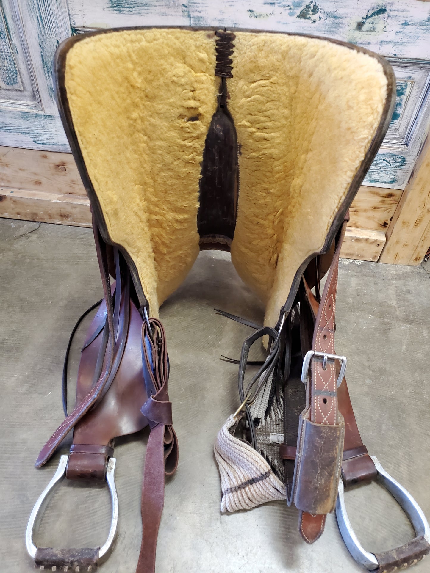 Roohide Cutter