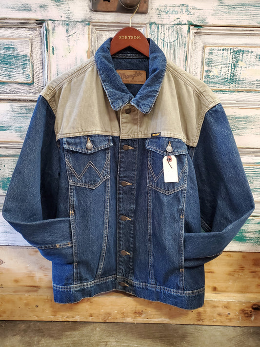 Wrangler Jean Jacket                   Corduroy Details