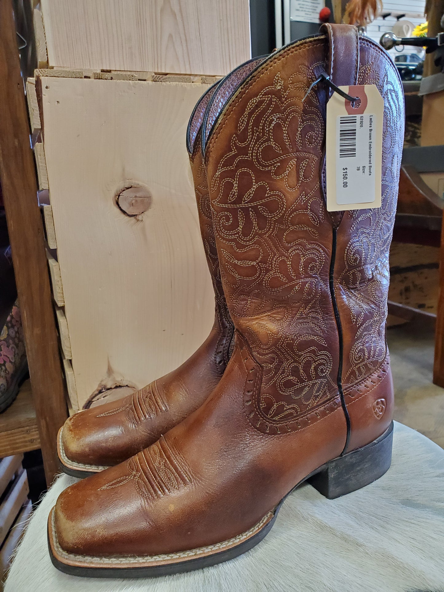 Ladies Brown Embroidered Boots
