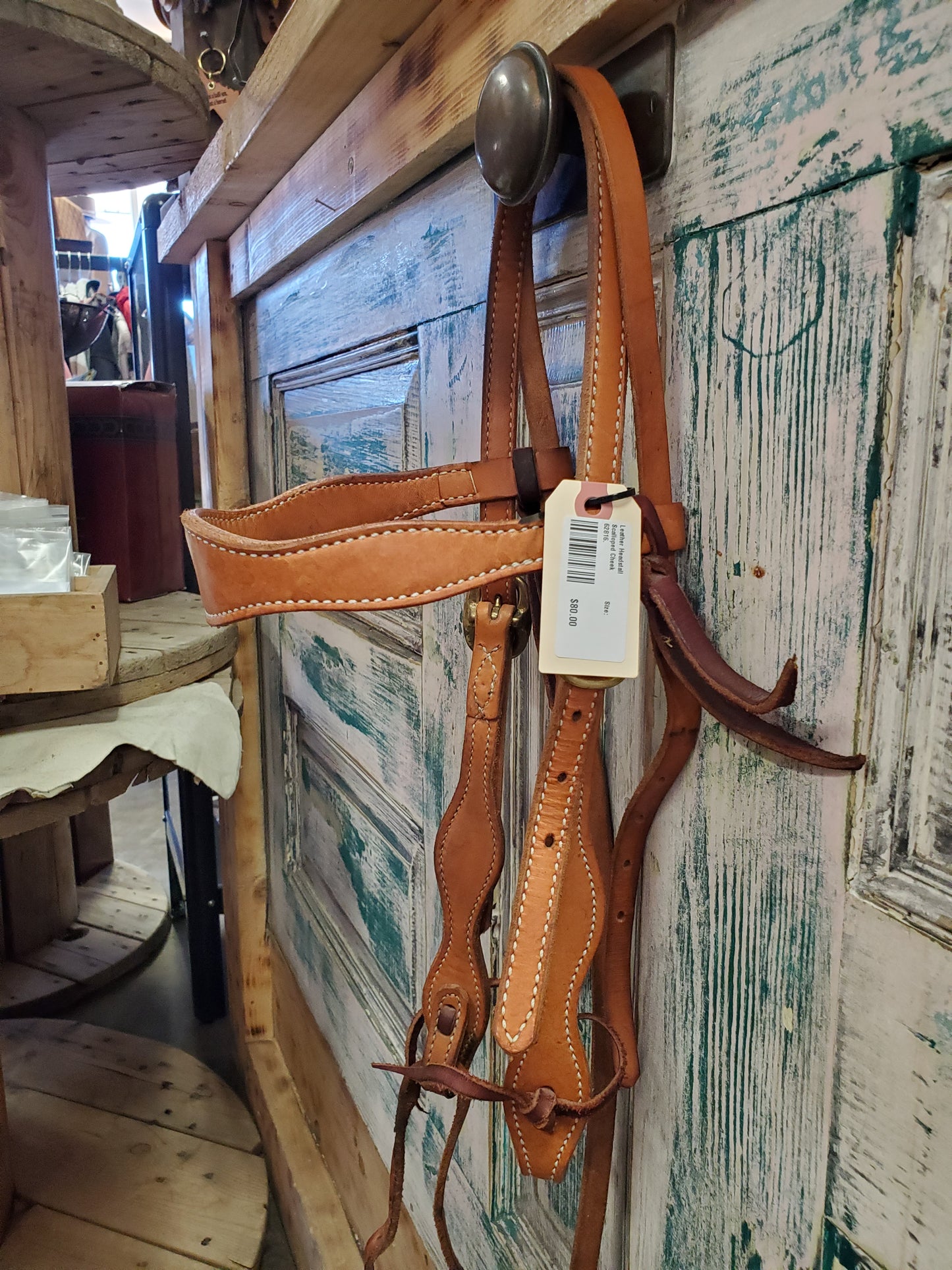 Leather Headstall                        Scalloped Cheek