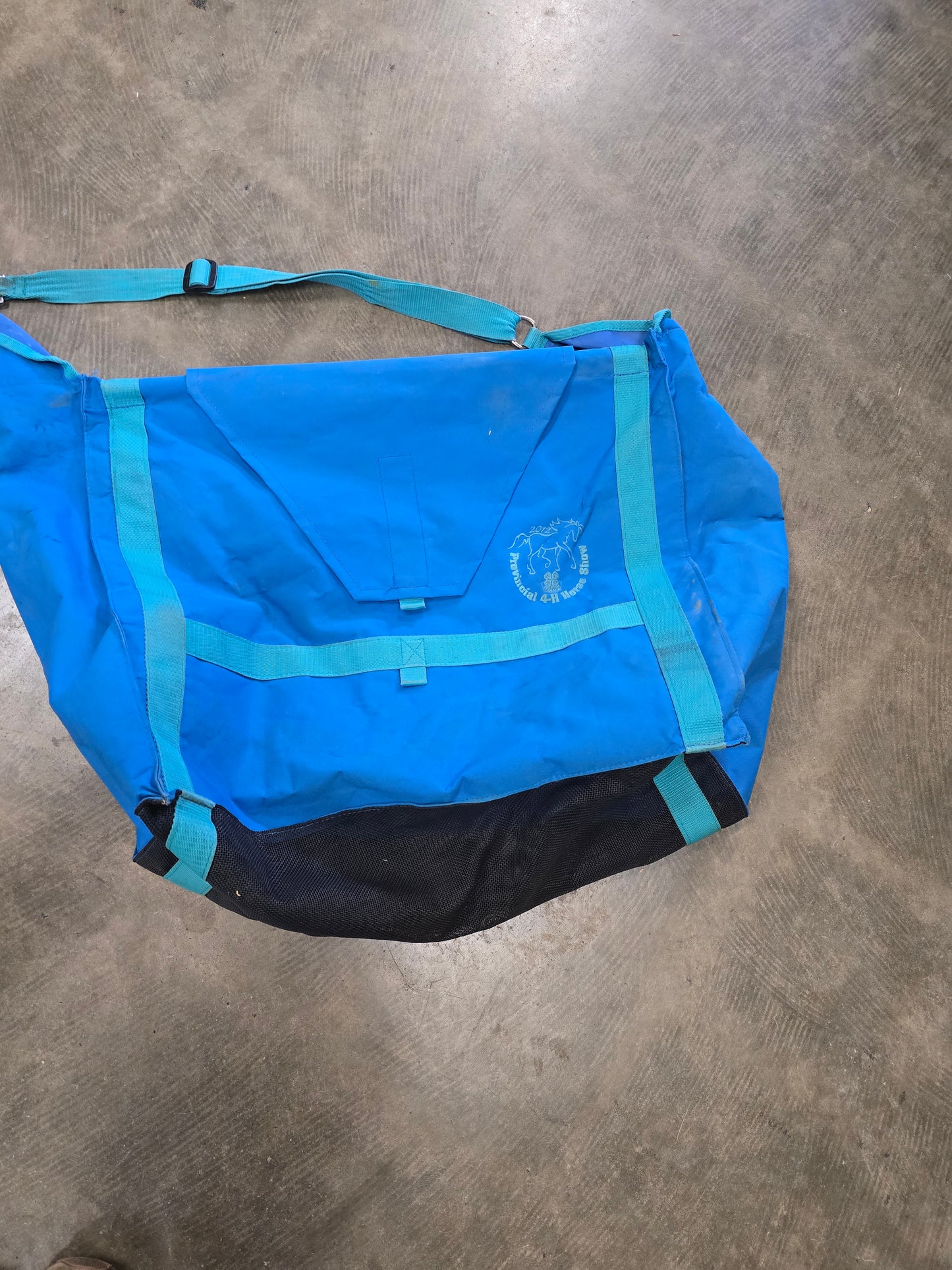 Hay Bag Blue w/Green Trim