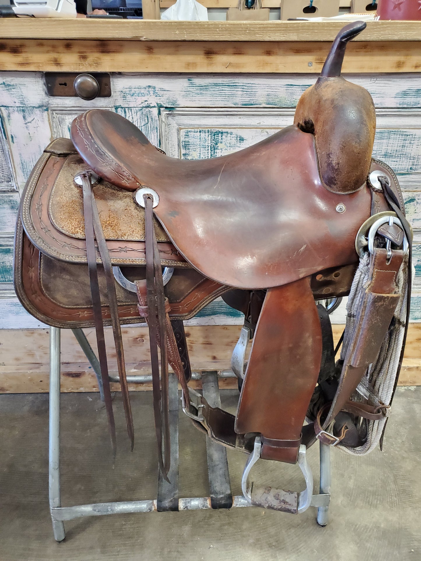 Roohide Cutter