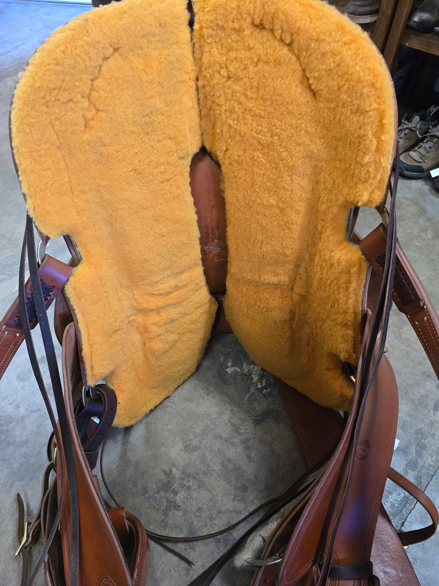 Custom Slick Fork Saddle