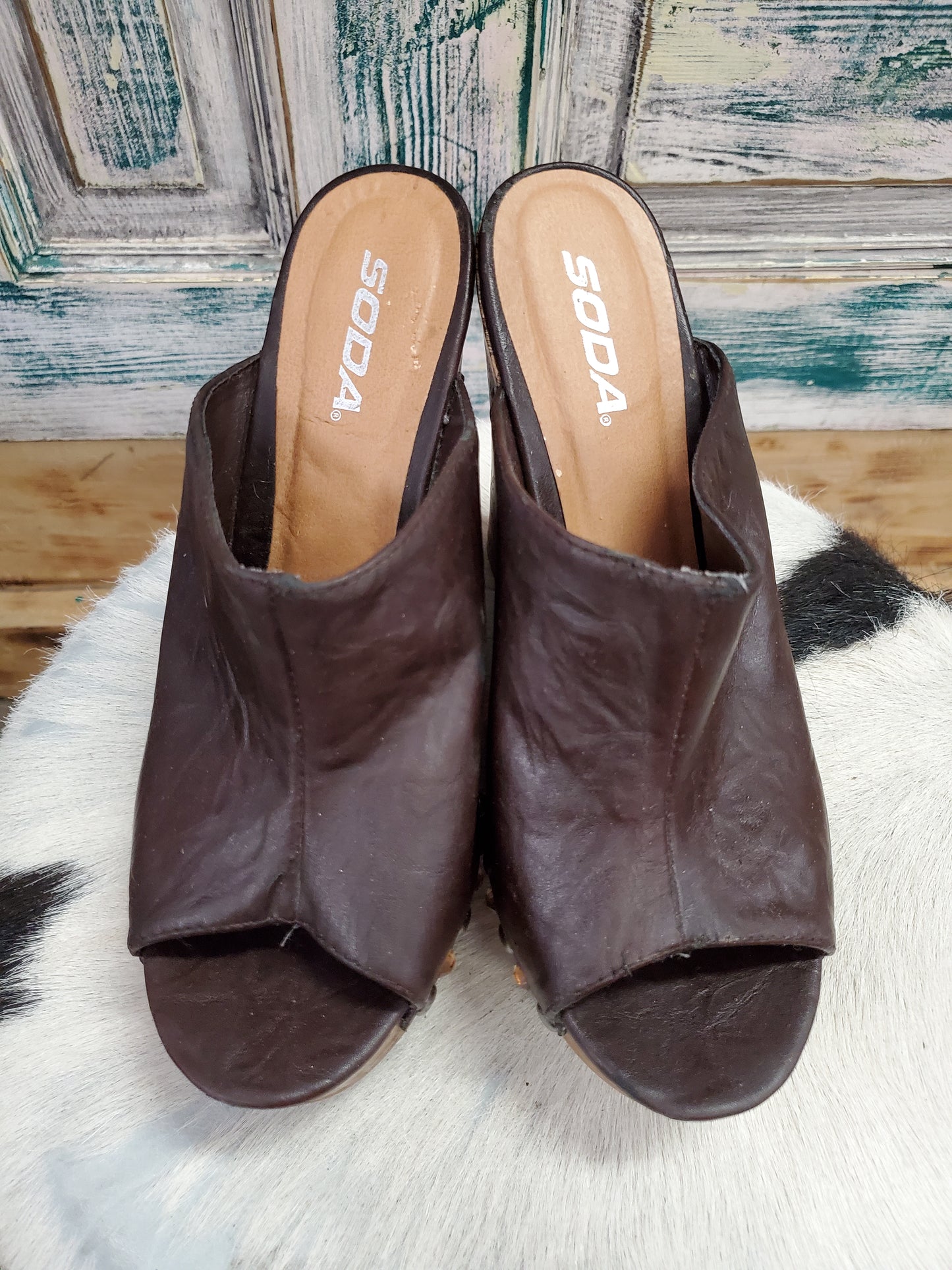 Wedge Heel Shoes/Concho- Studs