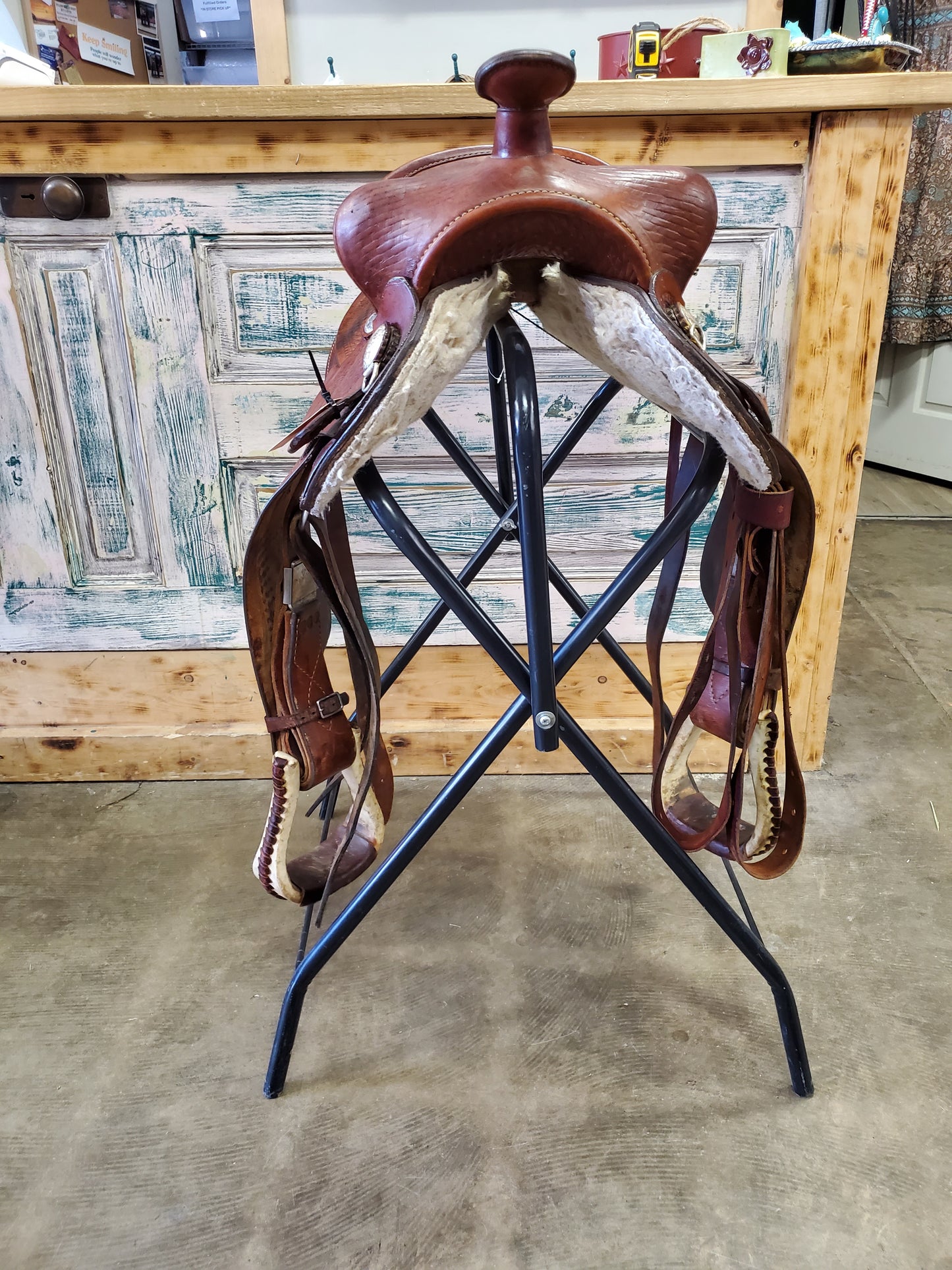 Western Rawhide trail Saddle
