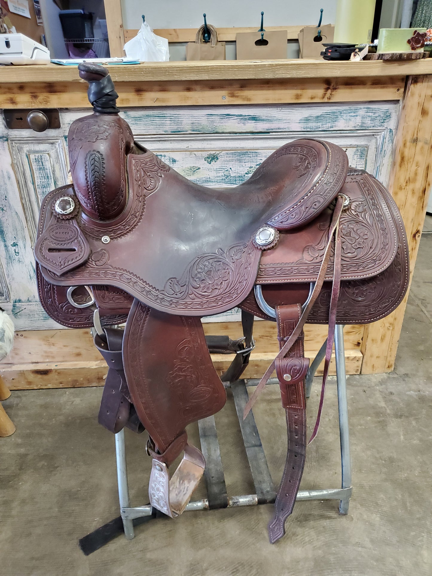 Irvines Cowhorse Saddle