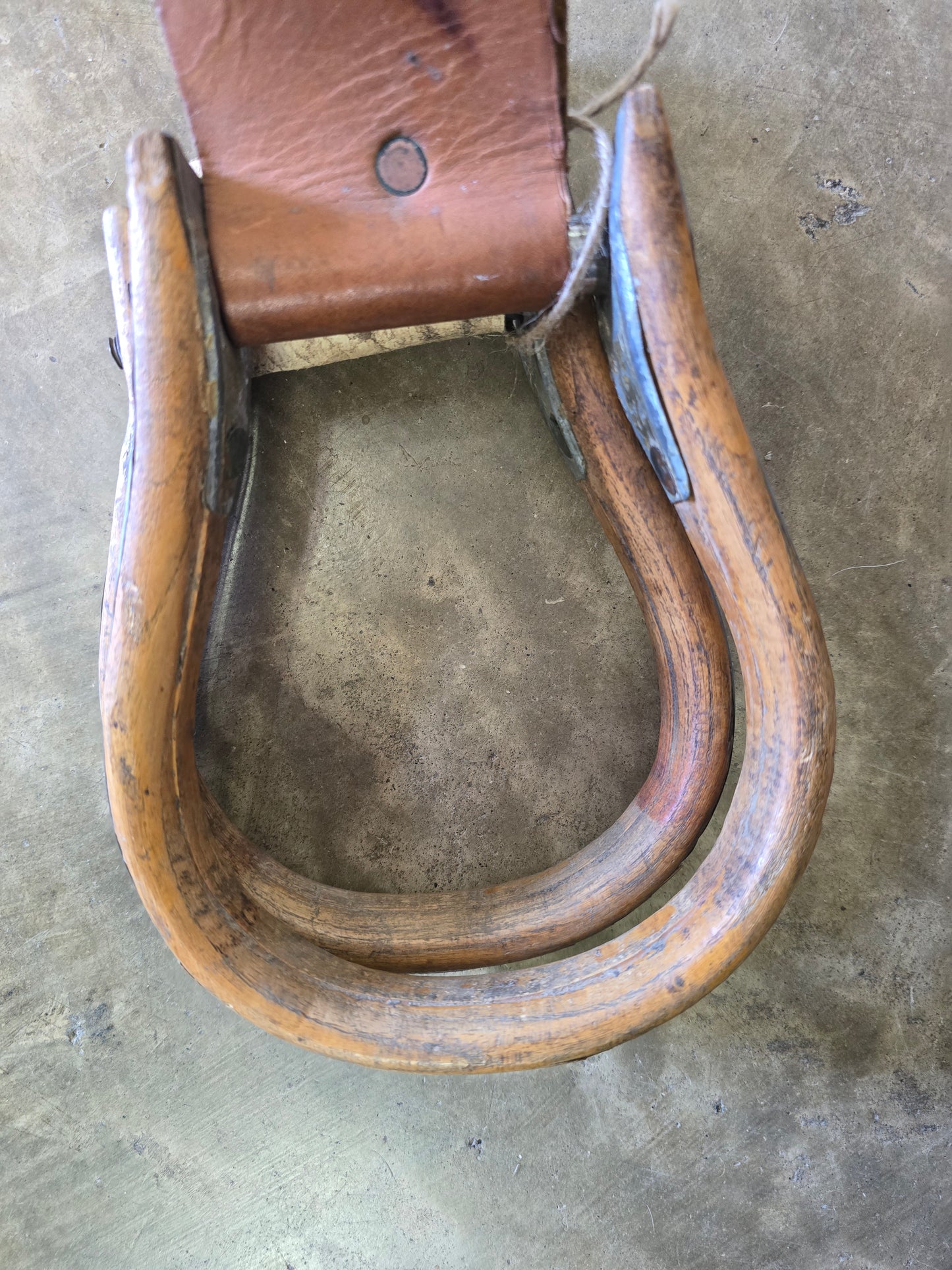 Metal Wrapped Wood Oxbow Stirrups
