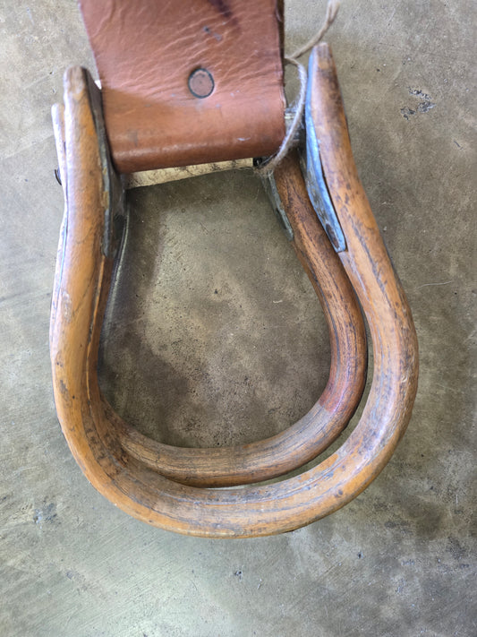 Metal Wrapped Wood                Oxbow Stirrups