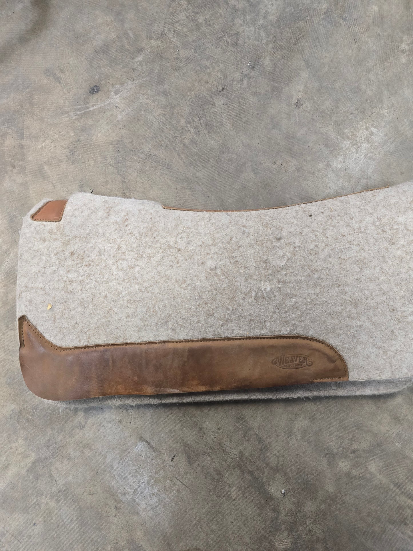 Weaver Contour Felt Pad- Tan