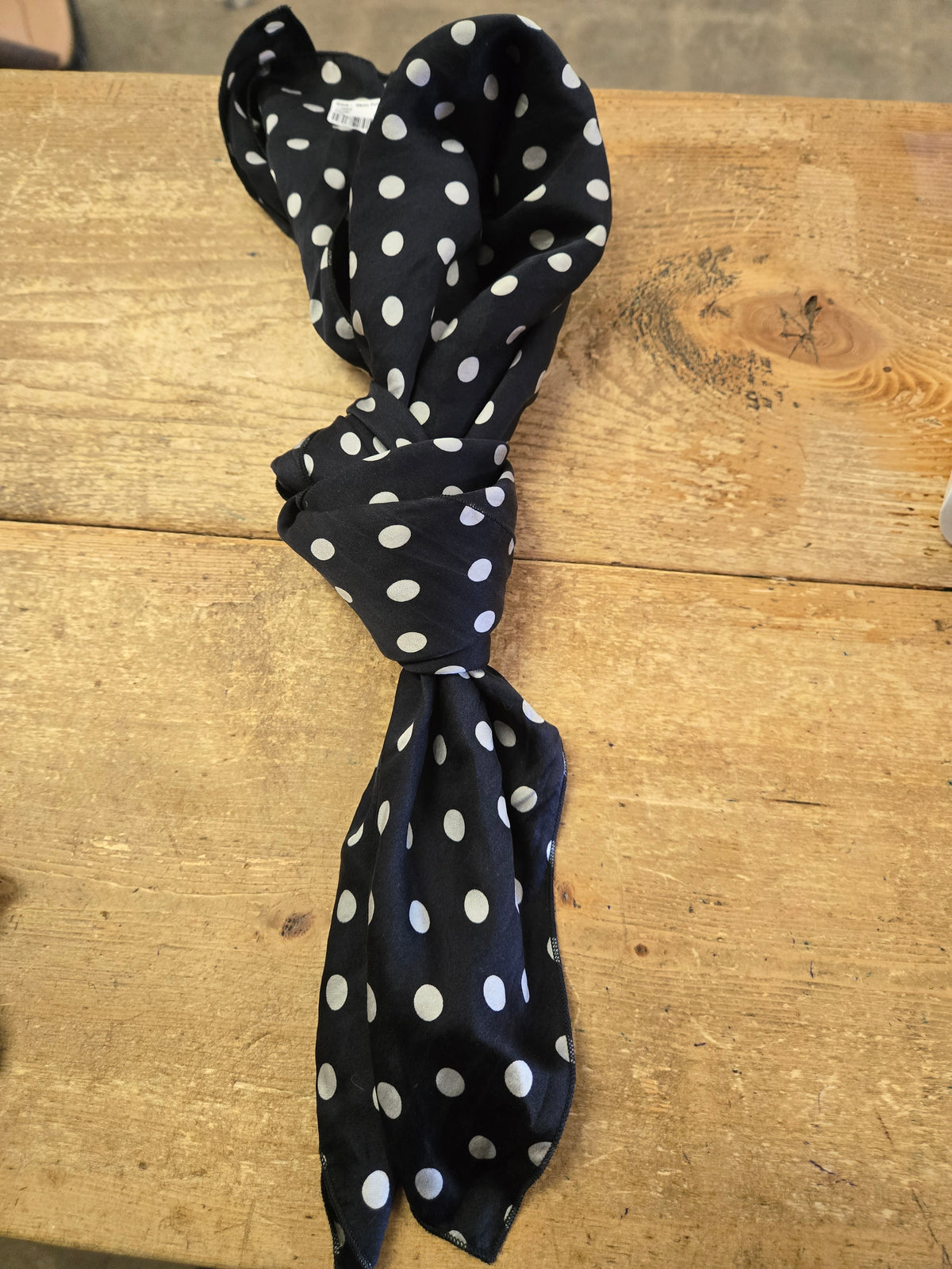 Black- White Polka Dot Wildrag-used
