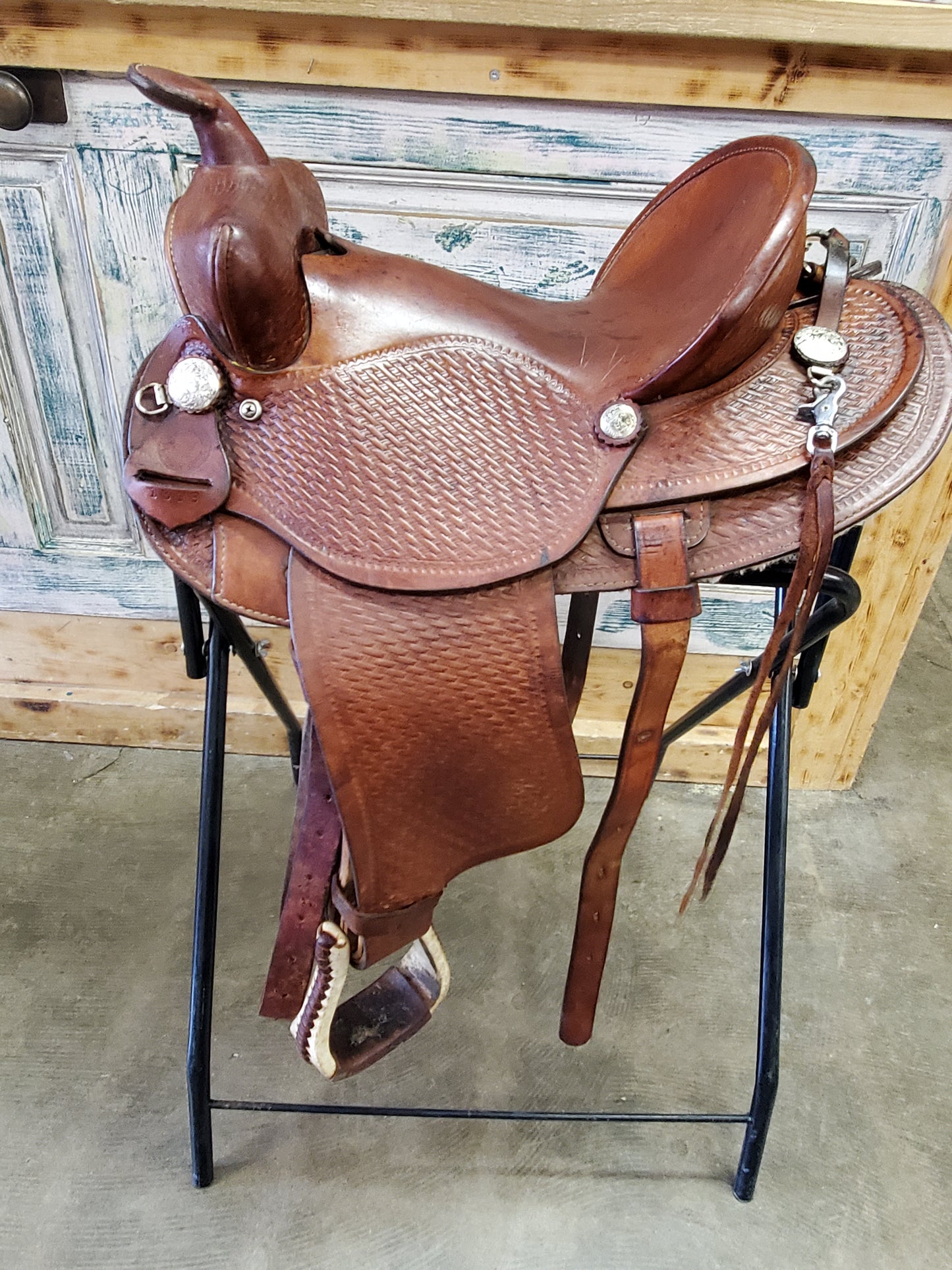 Western Rawhide trail Saddle