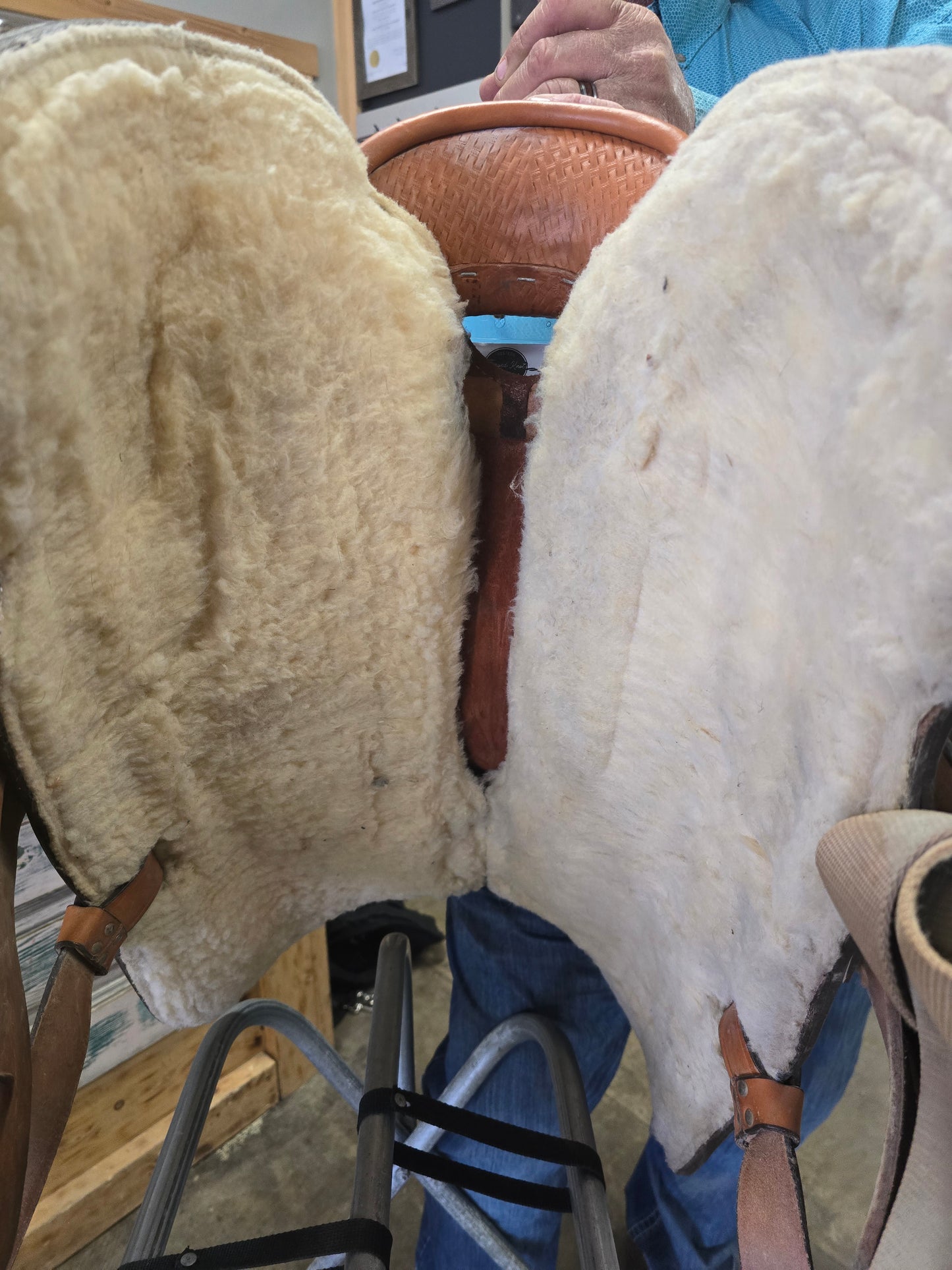 15 Inch Western Rawhide                   Trail Saddle