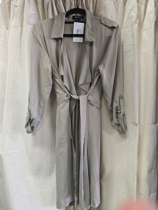 Ladies Beige Trench Coat               Lightweight