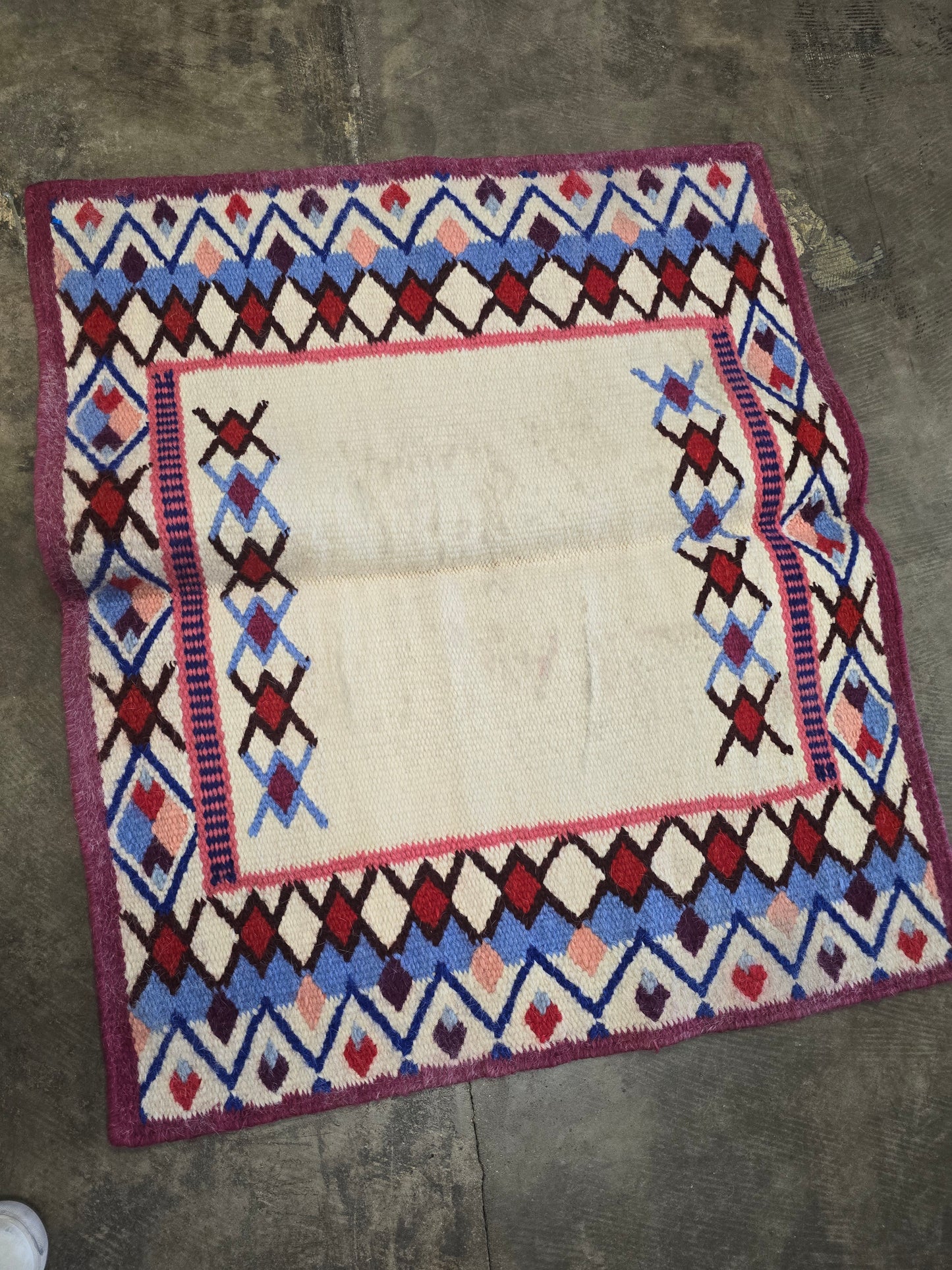 Show Pad -Multi color