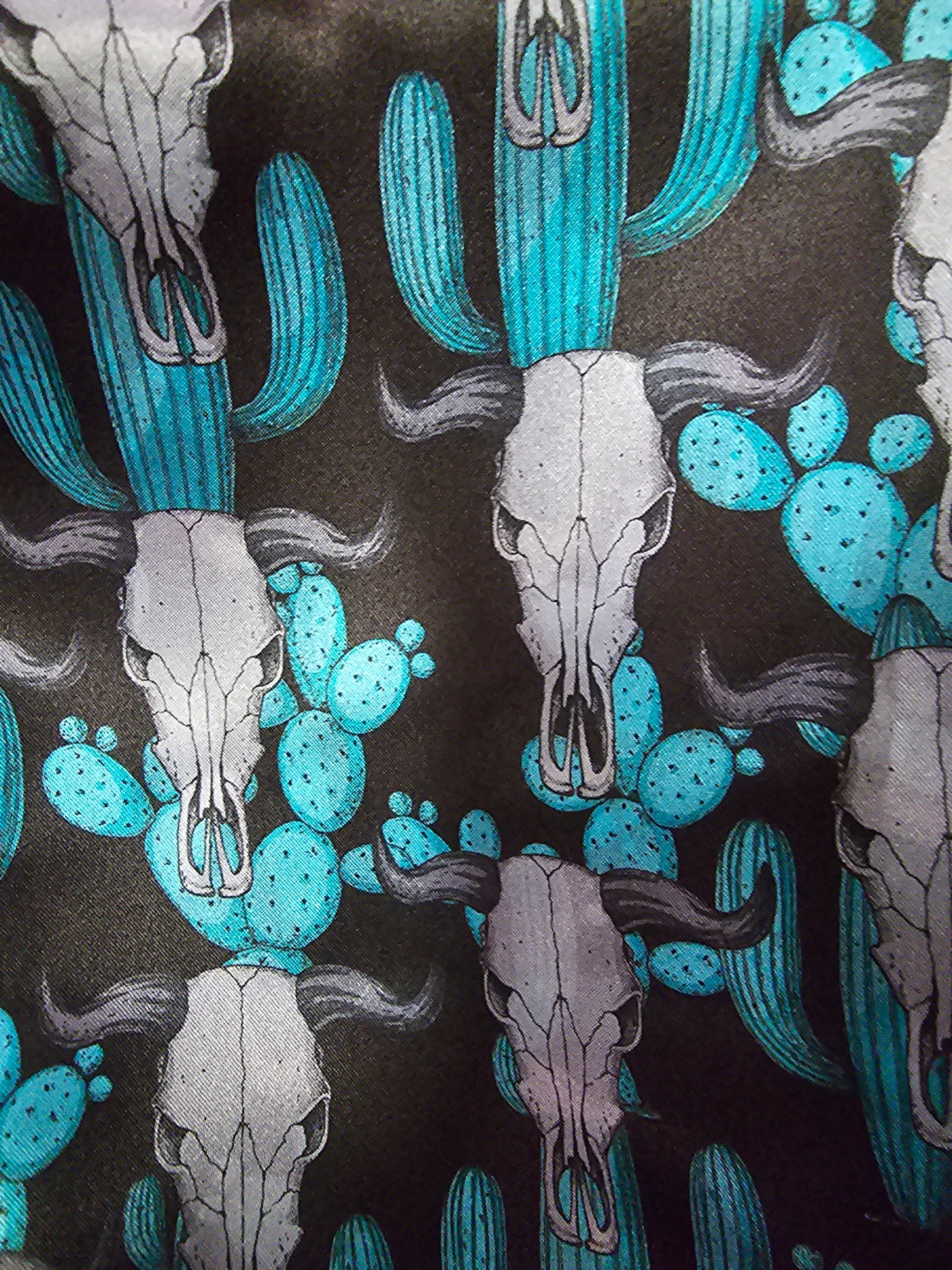 Grey Skull/ Turq Cactus Wildrag