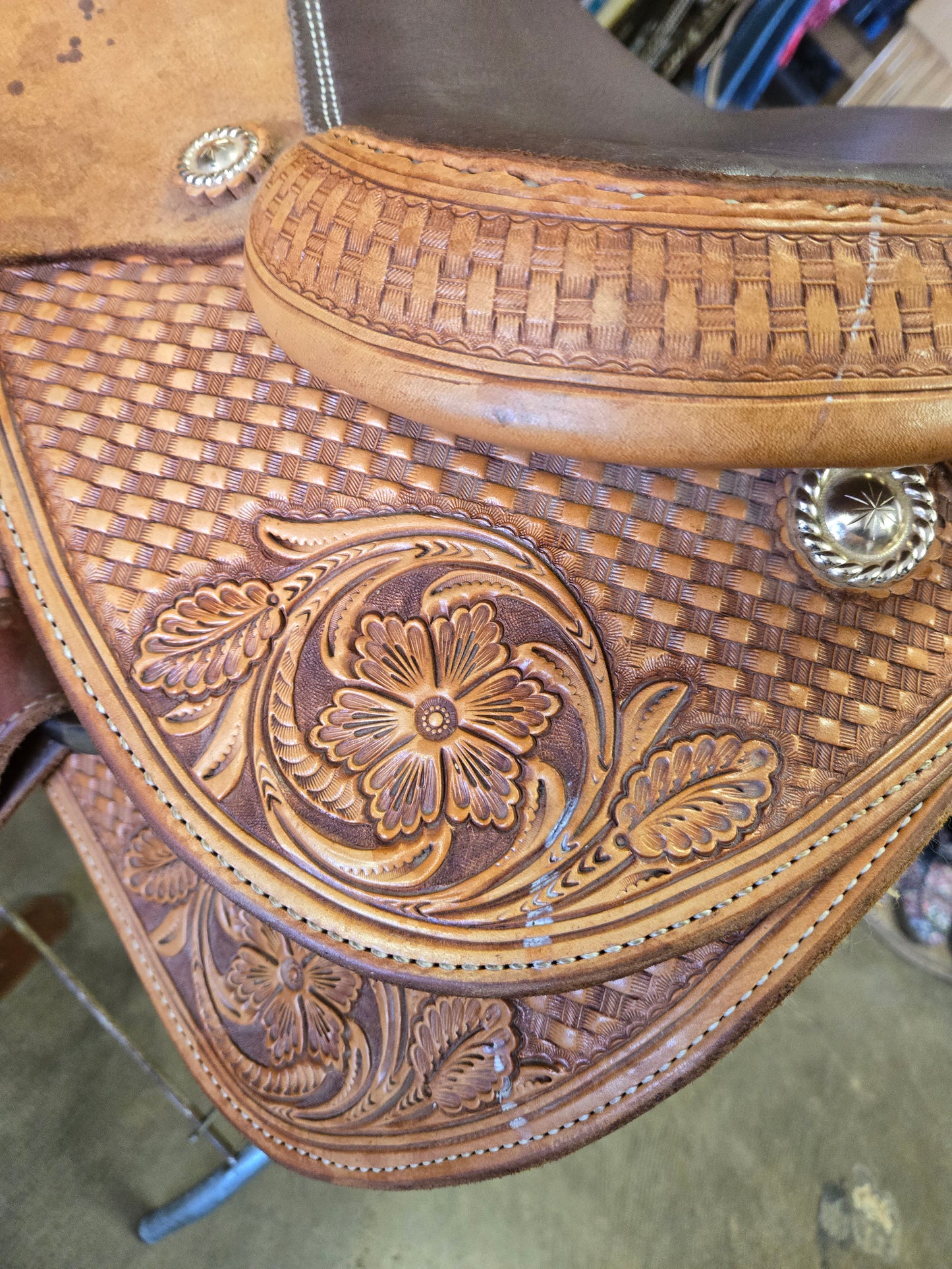 Trophy Rope Saddle