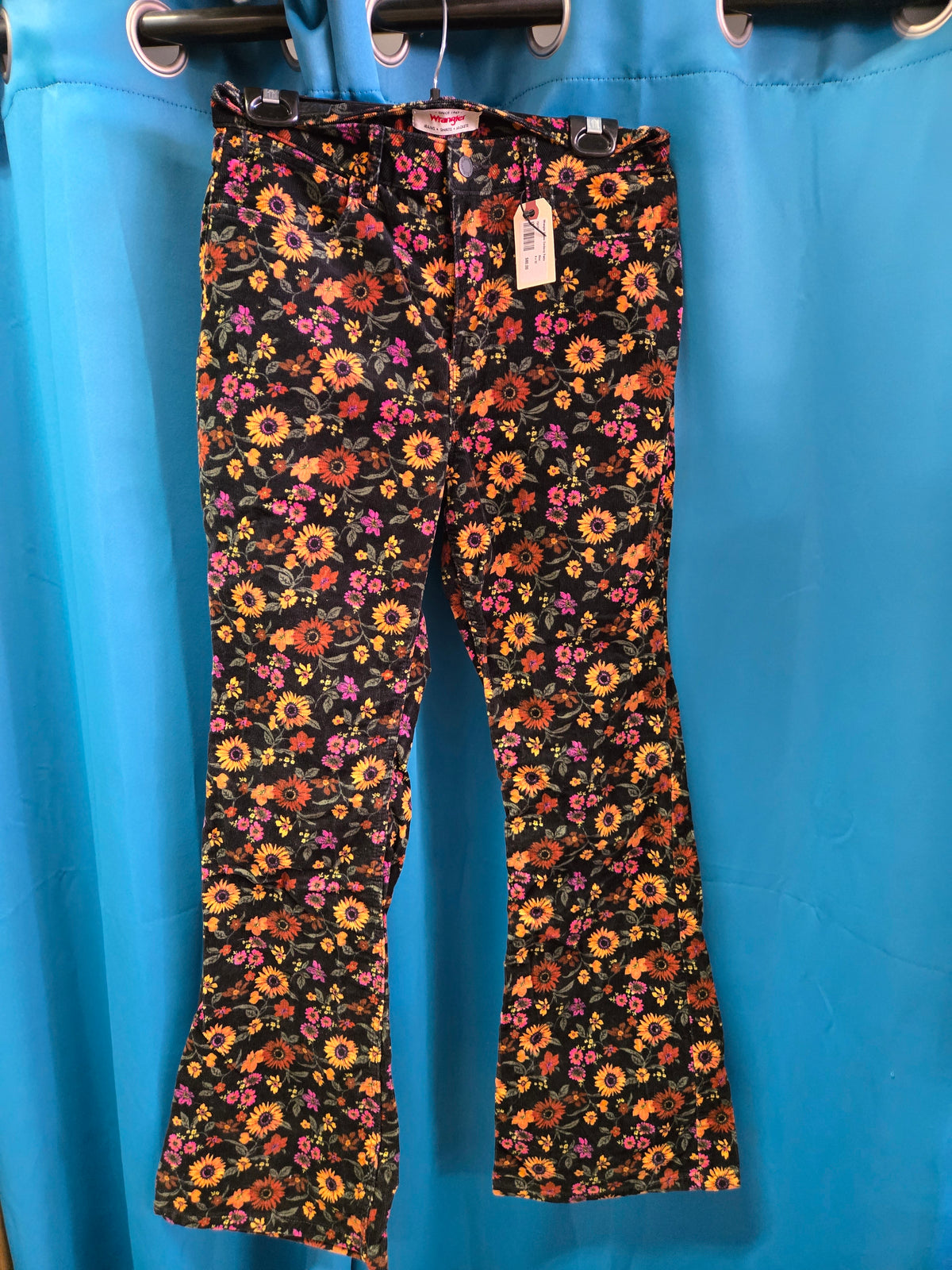 Wrangler Flower Corduroy Pants