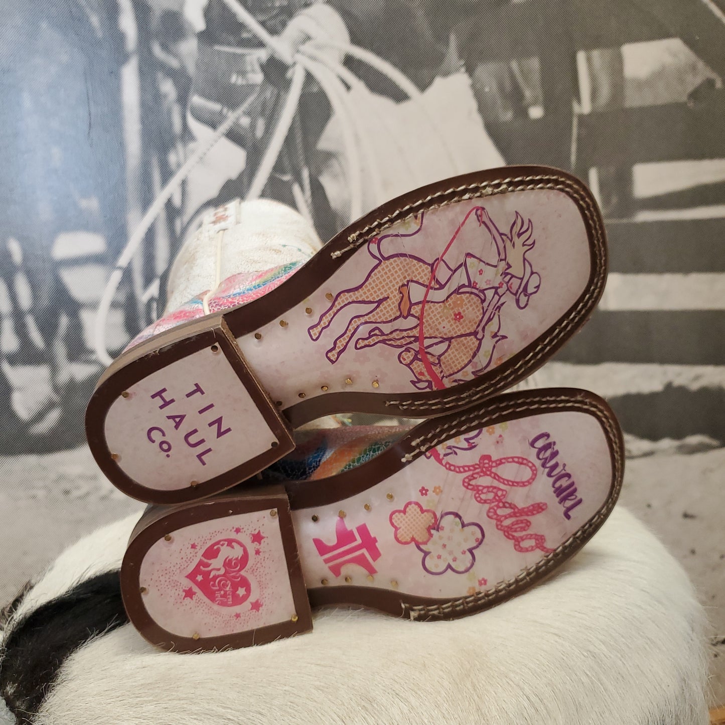 NEW Kids Assorted Tin Haul Boots