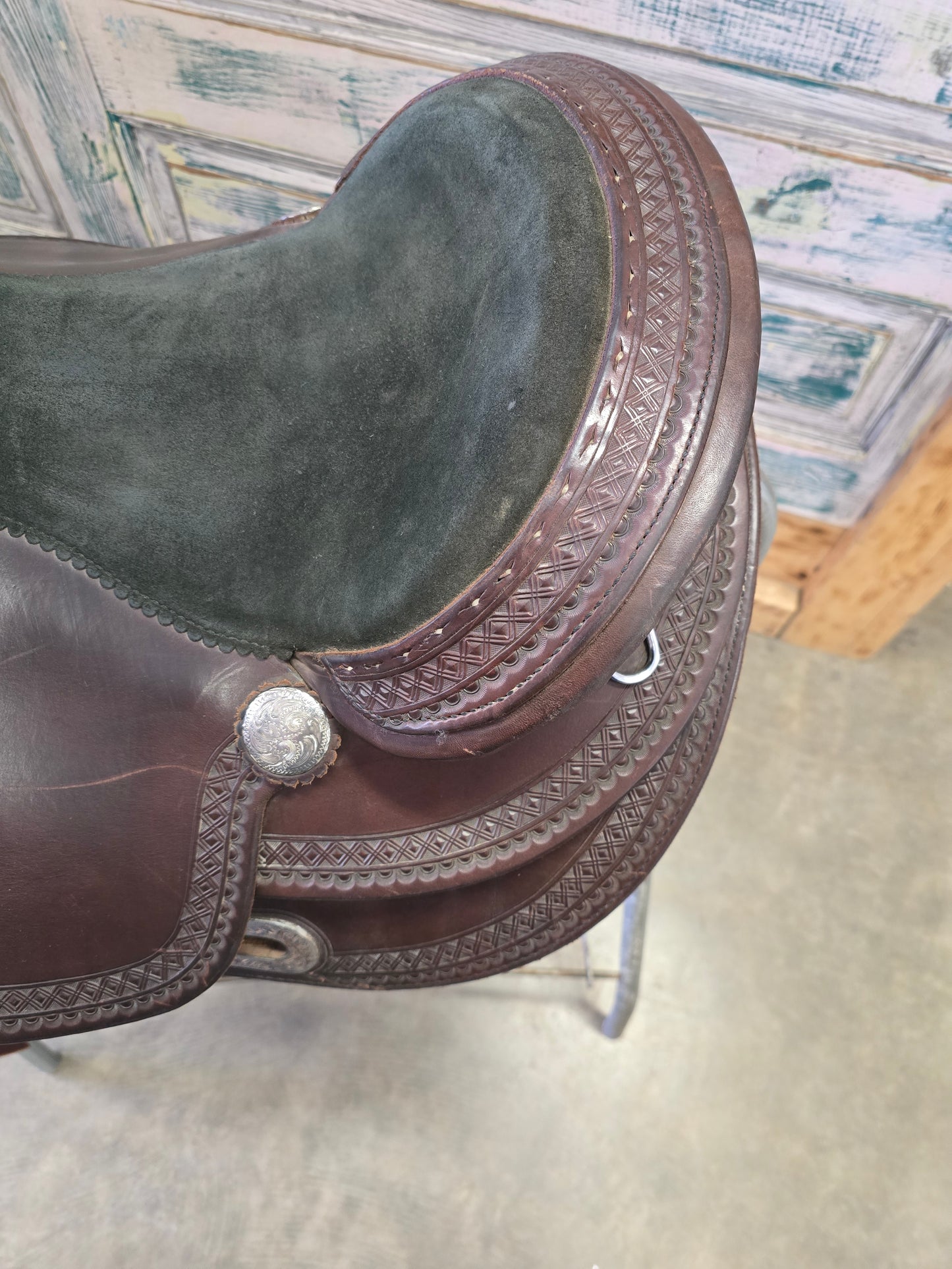 Billy Cook Round Skirt Trail Saddle