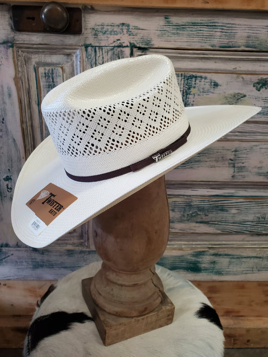 Twister 30 X Straw Hat