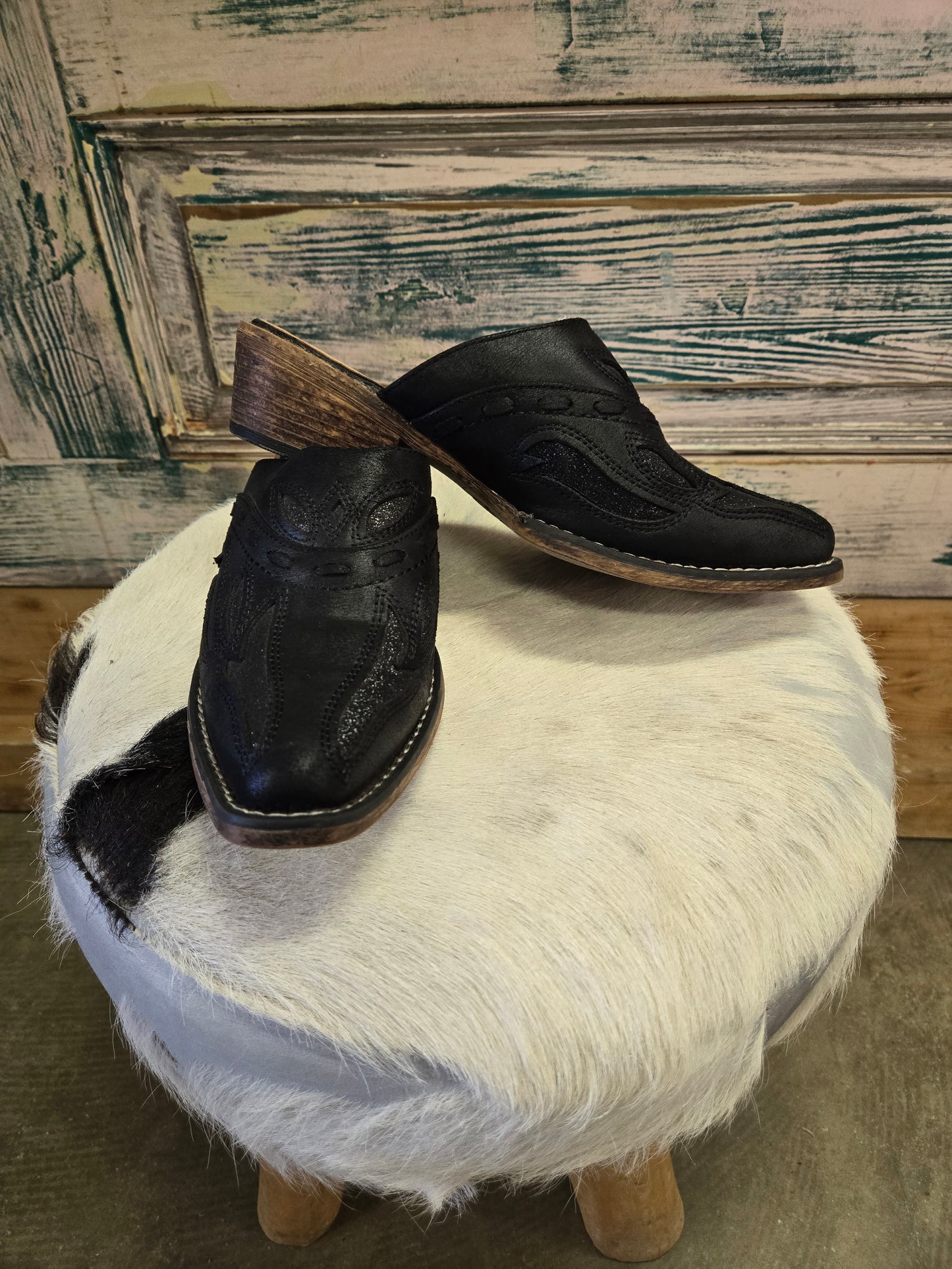Black Roper Mules