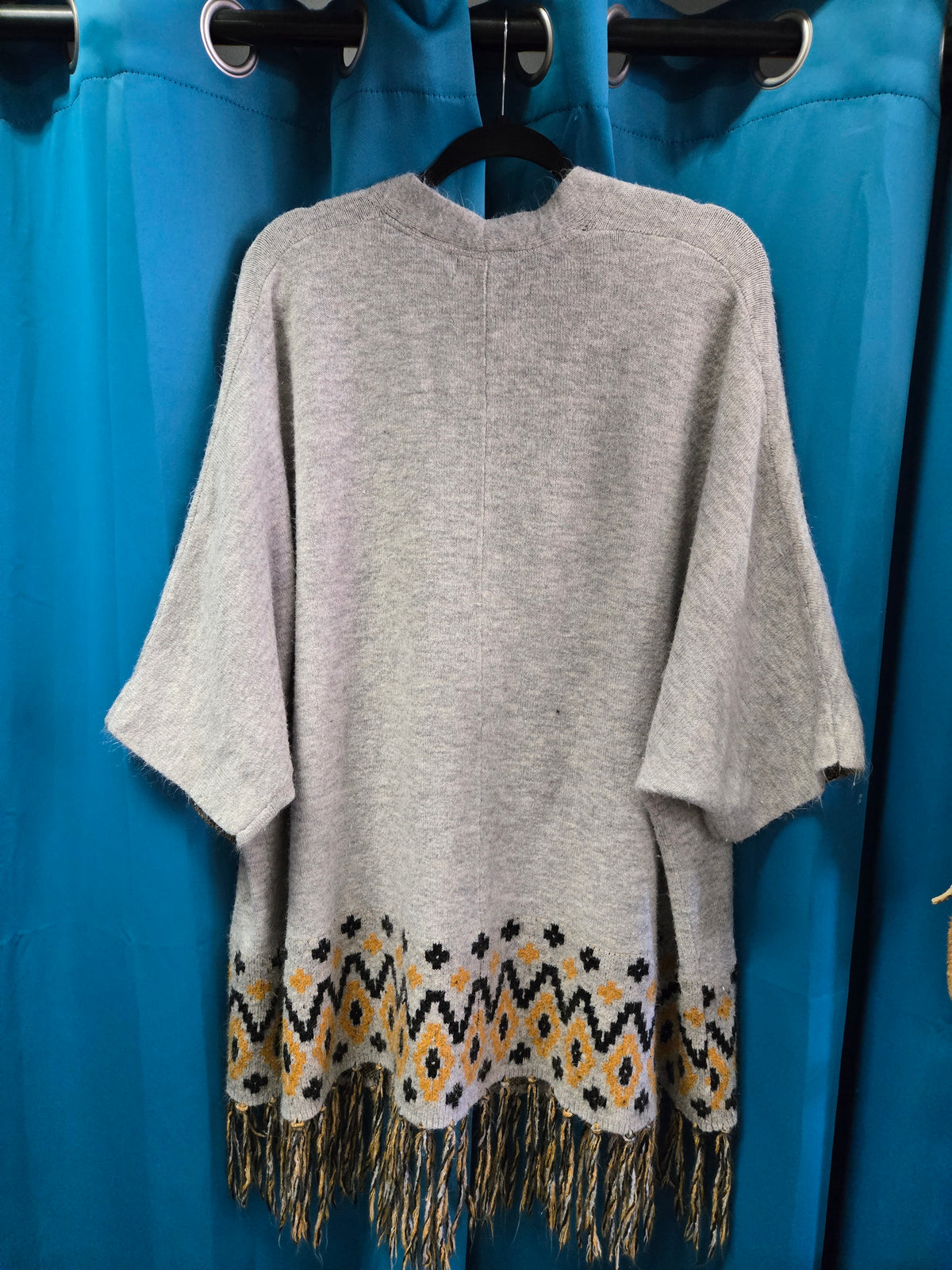 Ladies Knit Fringed Cardigan             Cream Yellow Aztec