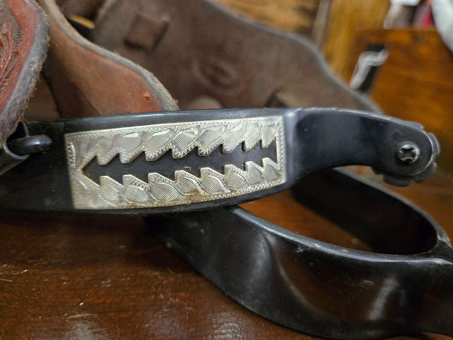 Black Roper Spurs w/ Straps