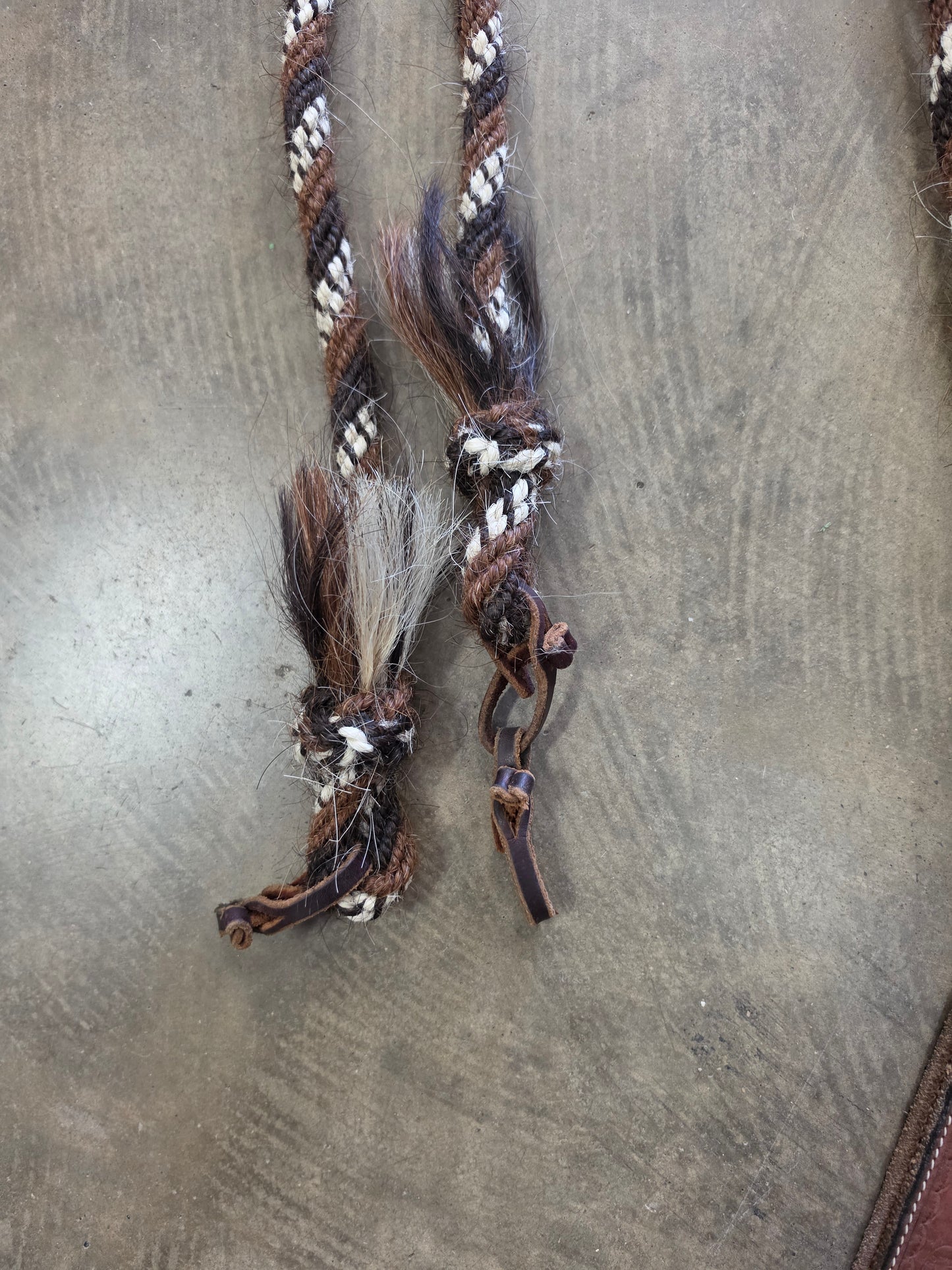 Horse Hair Reins-Leather Poppers
