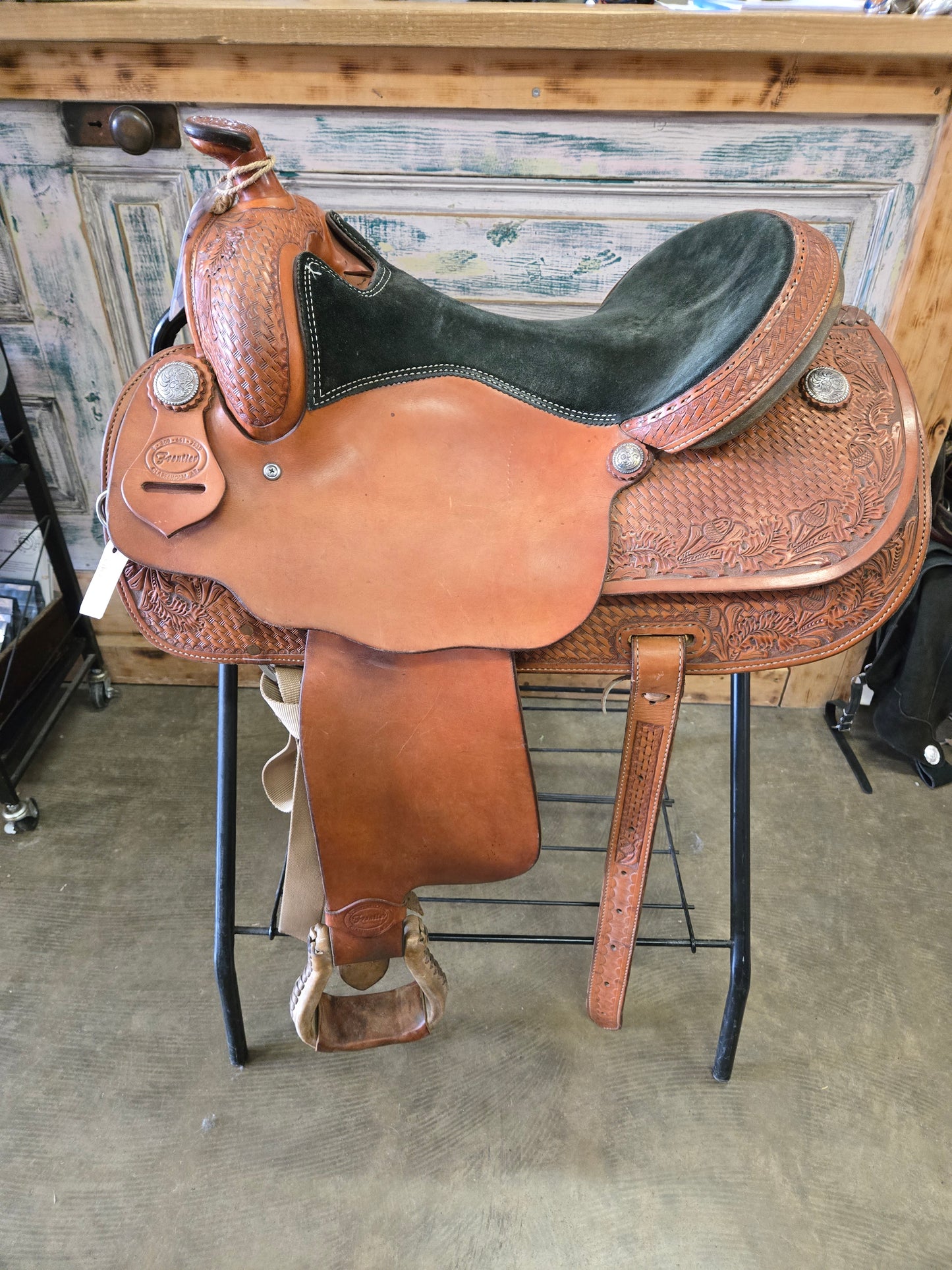 Frontier All-Round Saddle