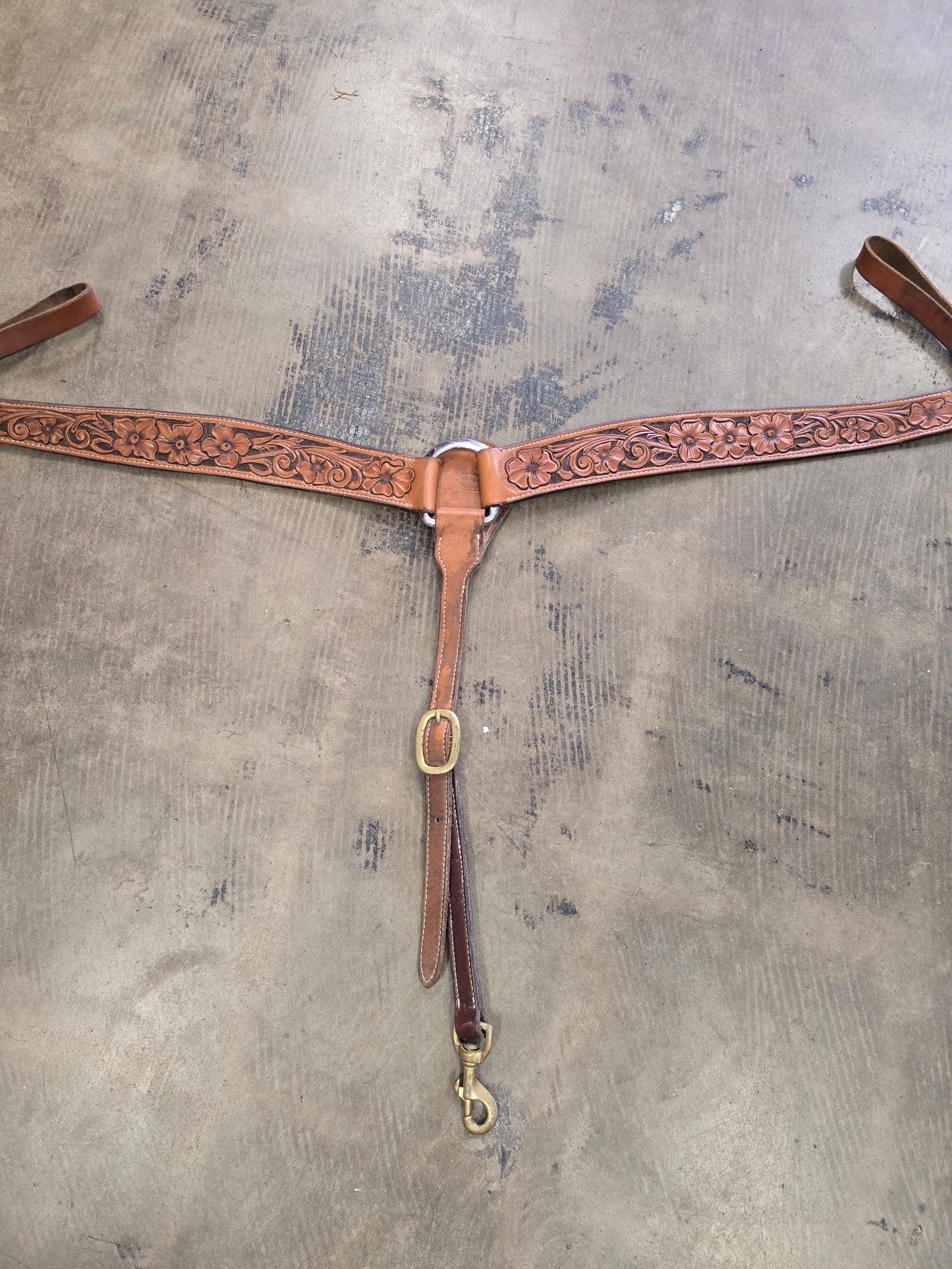 HB Leather Carved Breast Collar