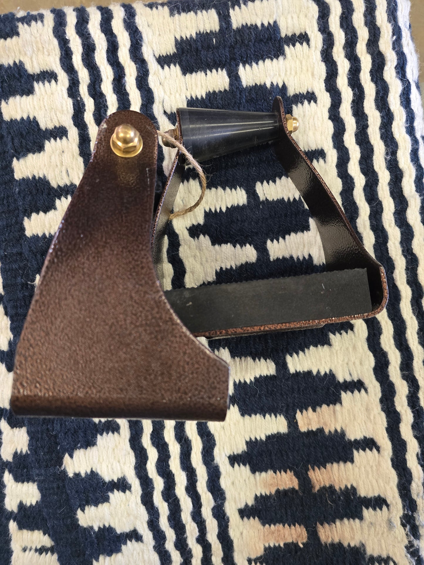 Tucker Trail Stirrups/Ergonomic