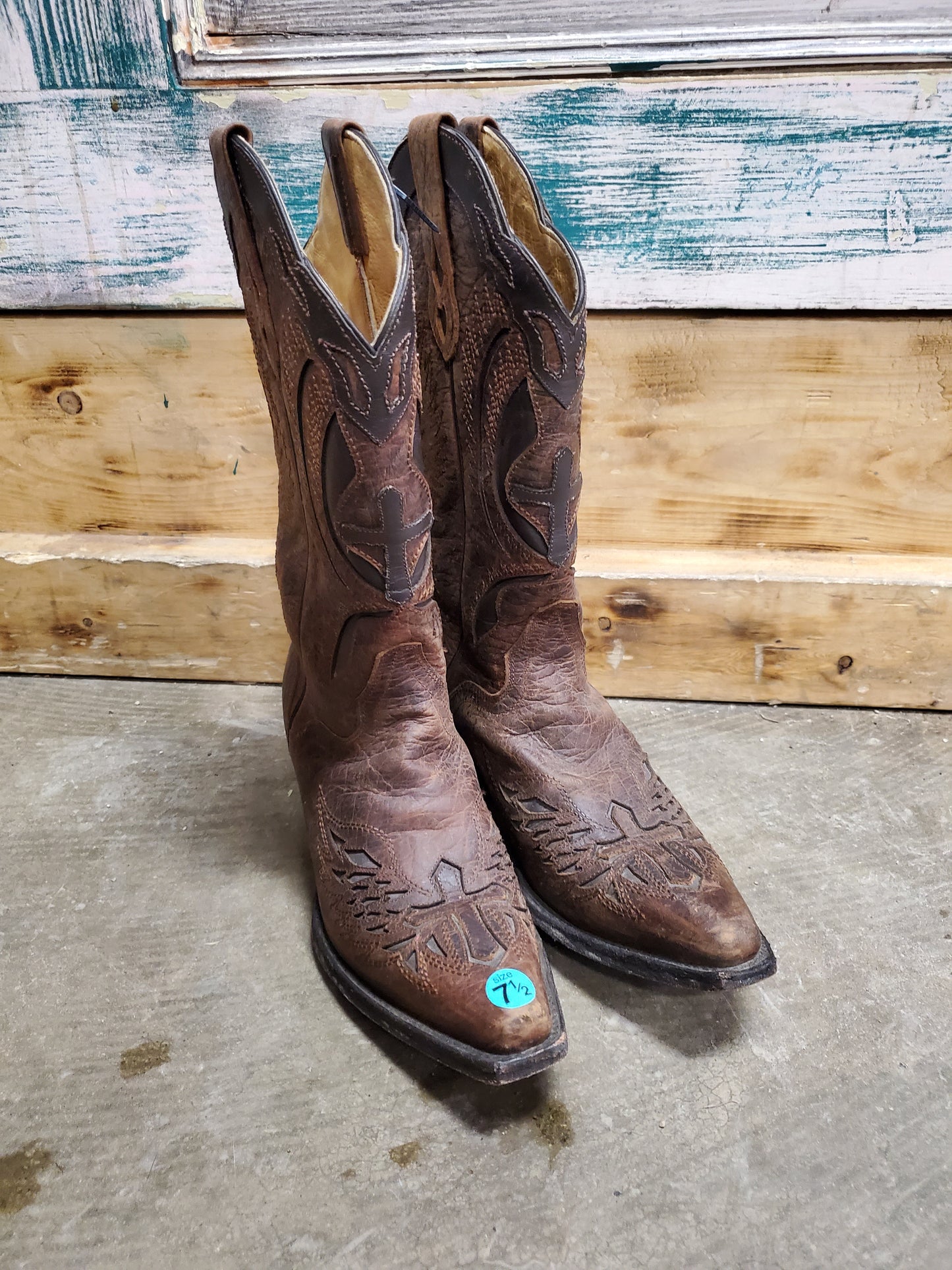 Ladies Snip Toe Cross Design Cowboy Boots