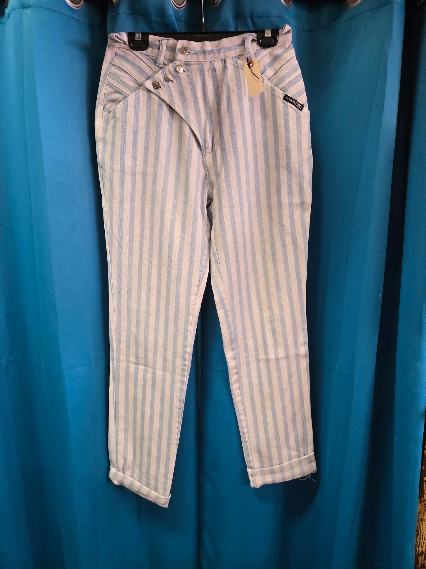 Vintage Striped Button                          Detail Jeans