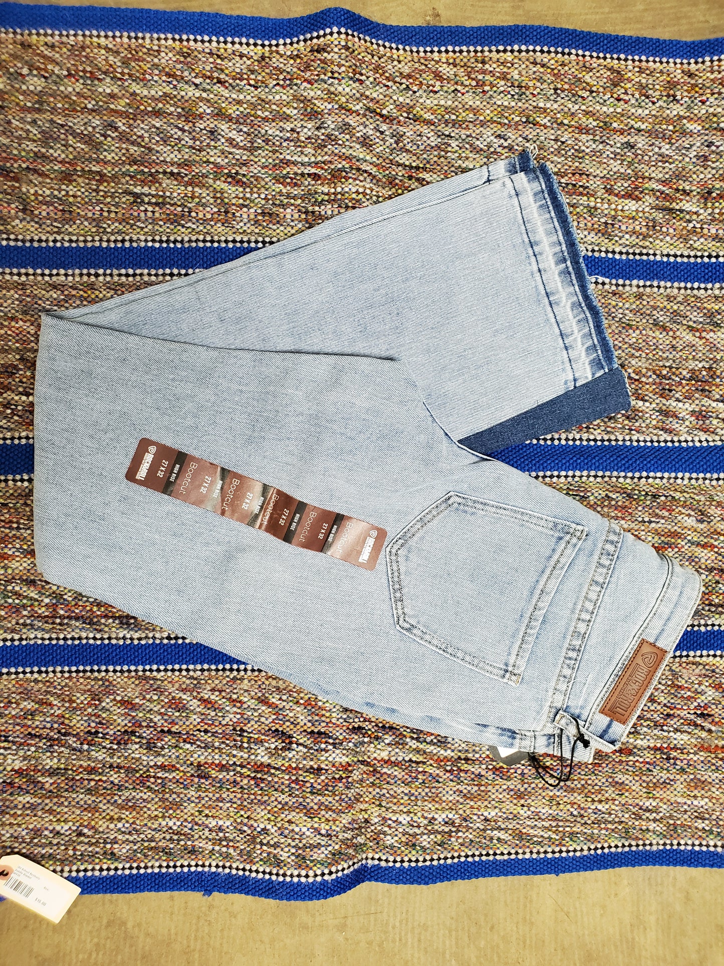 NEW Ladies High Rise                  Desperado Jeans