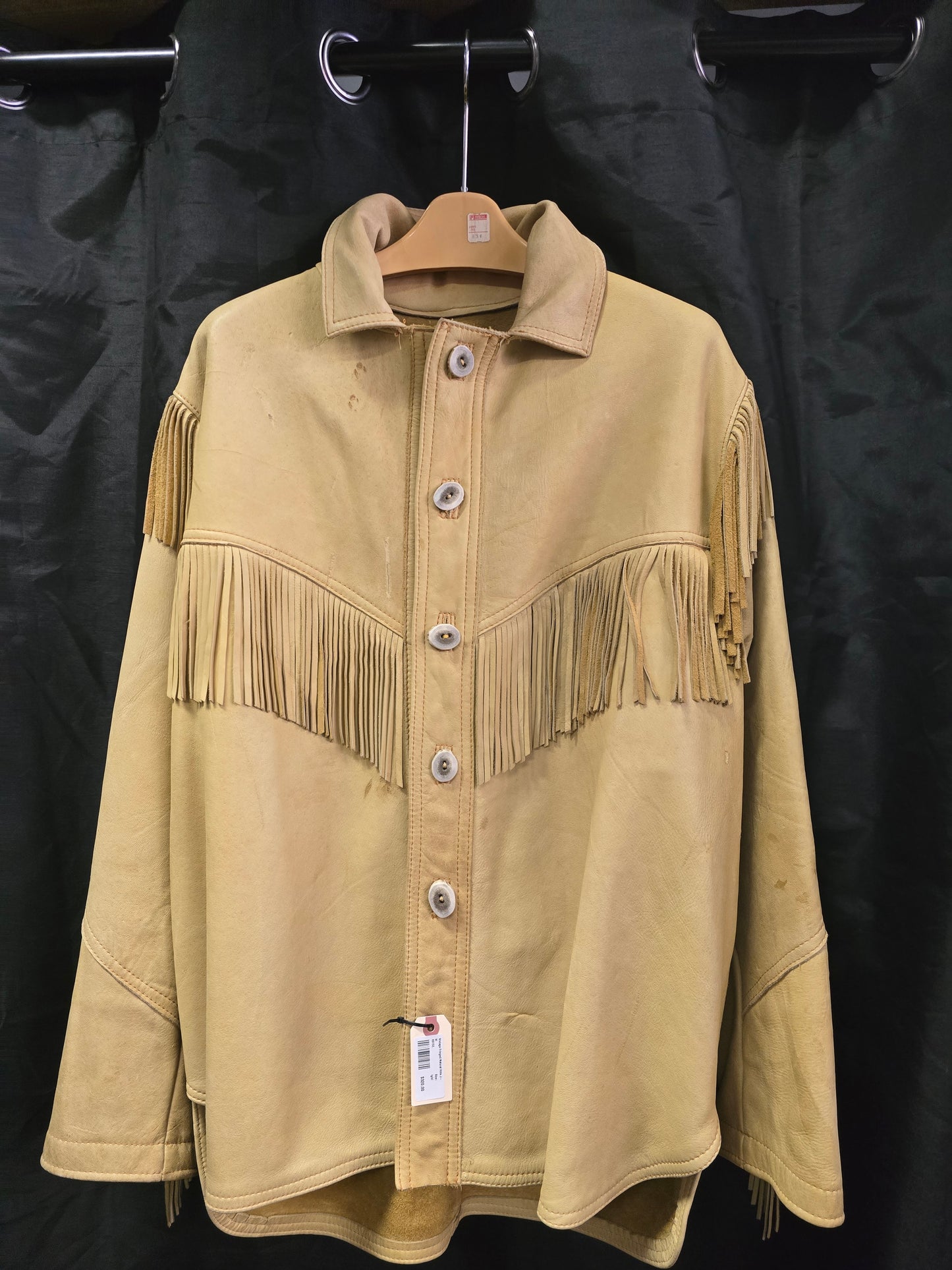 Vintage Fringed Natural Hide Jkt