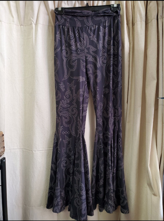 Lainey Wilson Specials!! Bell Bottom