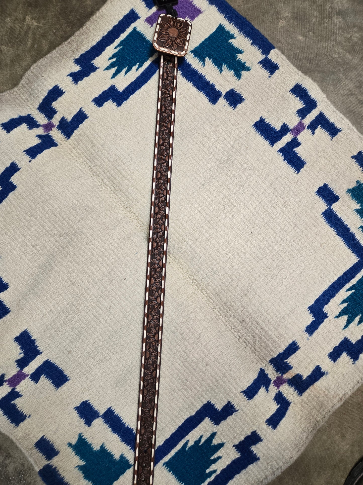 NEW White Buckstitch Belt