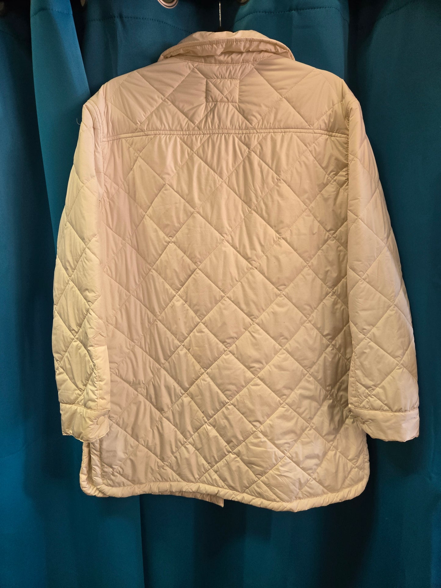 Ladies Tilley Ivory 3/4 Lenght Jkt.