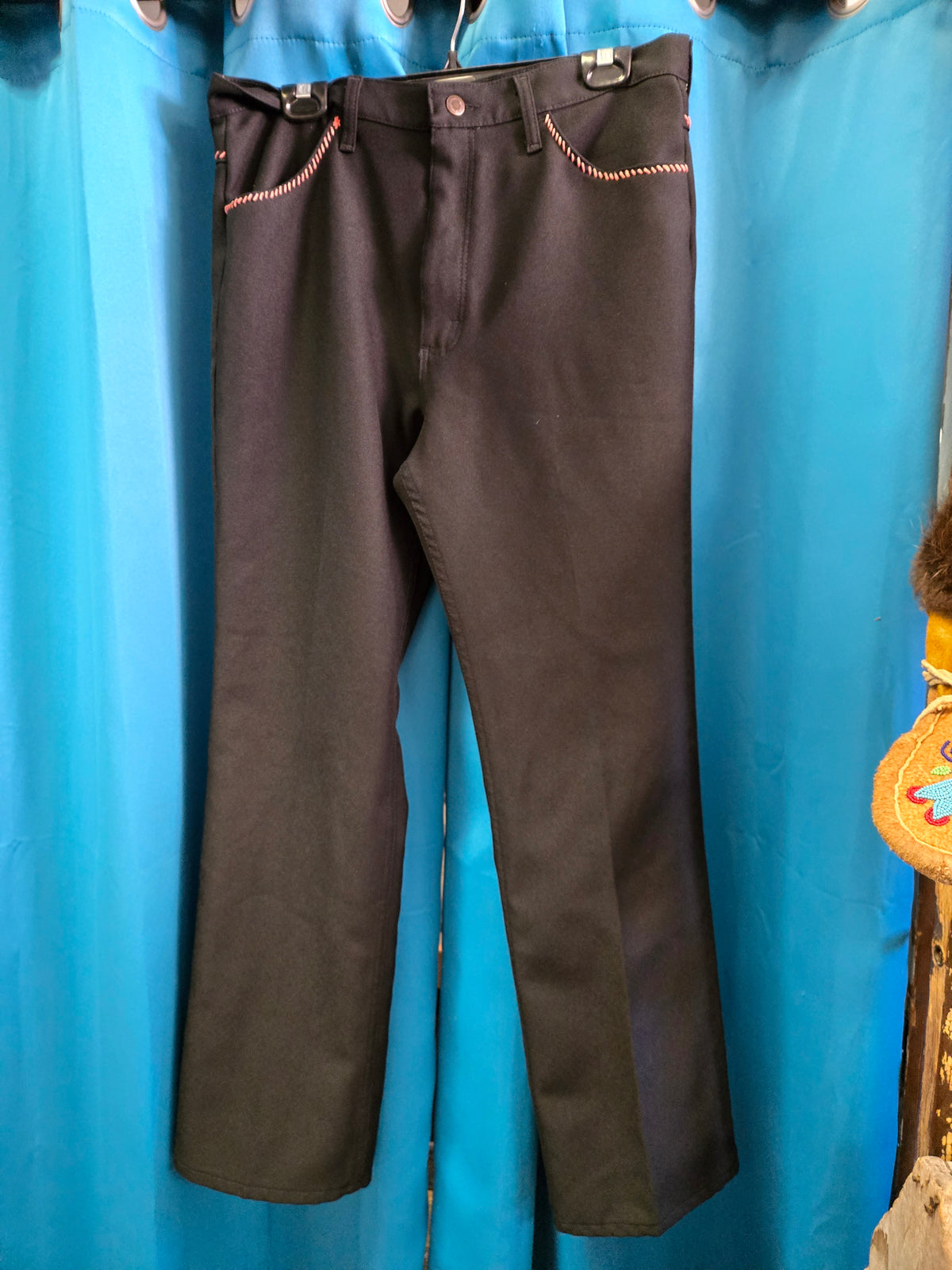 Upcycled Vintage Trousers                       Black - Pink